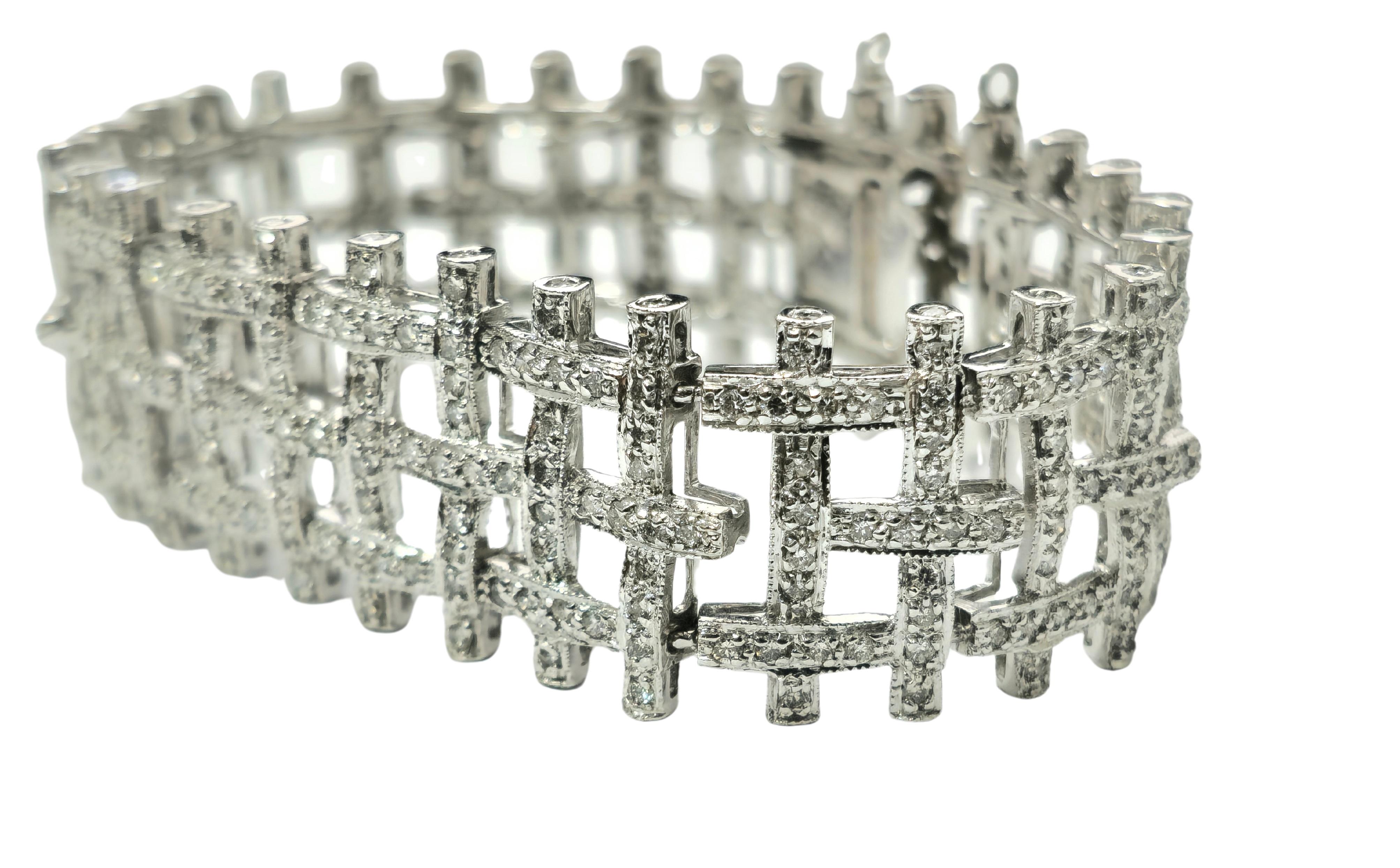 Victorian 5 Carat Diamond Bracelet Set in 14k White Gold (GIA) For Sale
