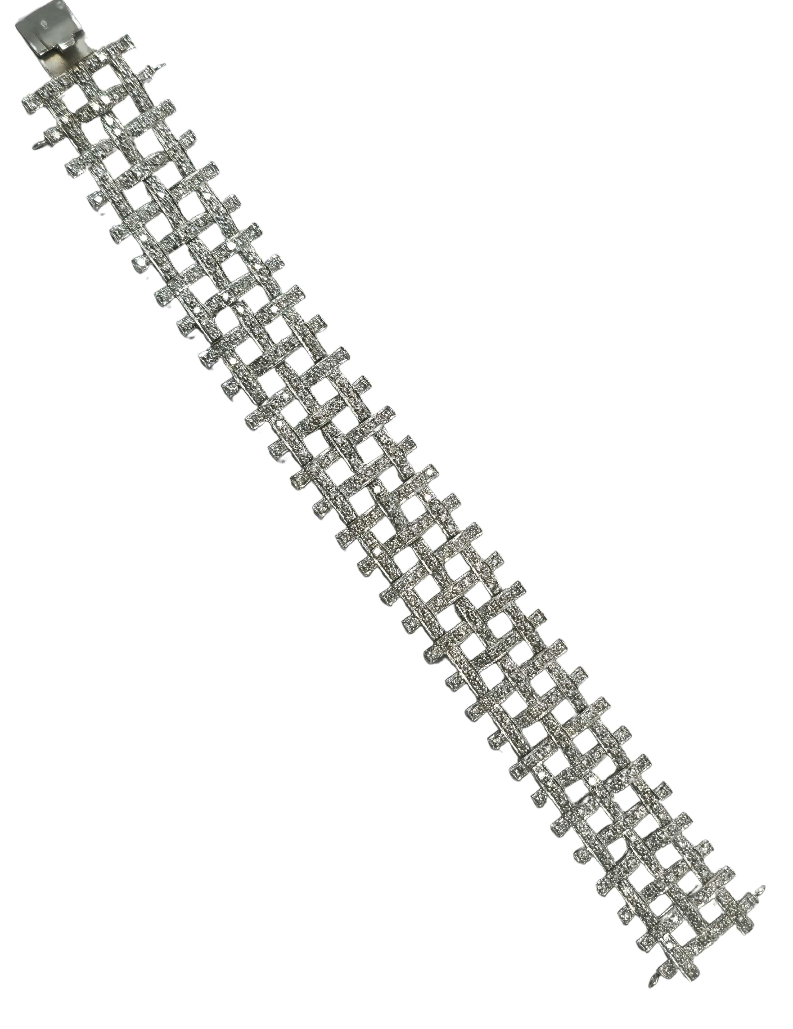 5 Carat Diamond Bracelet Set in 14k White Gold (GIA) In Excellent Condition For Sale In Miami, FL