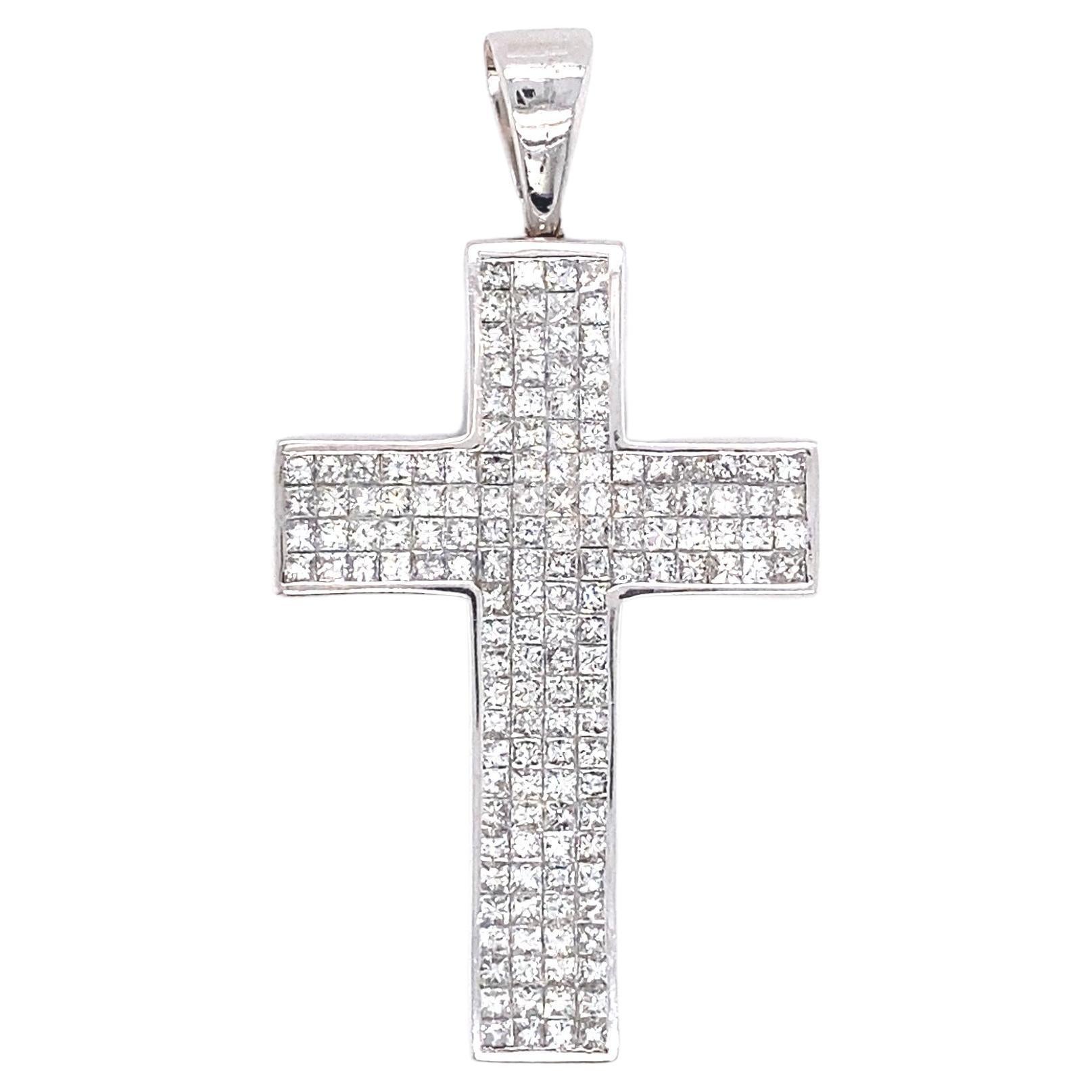 5 Carat Diamond Cross Pendant in 18 Karat White Gold For Sale