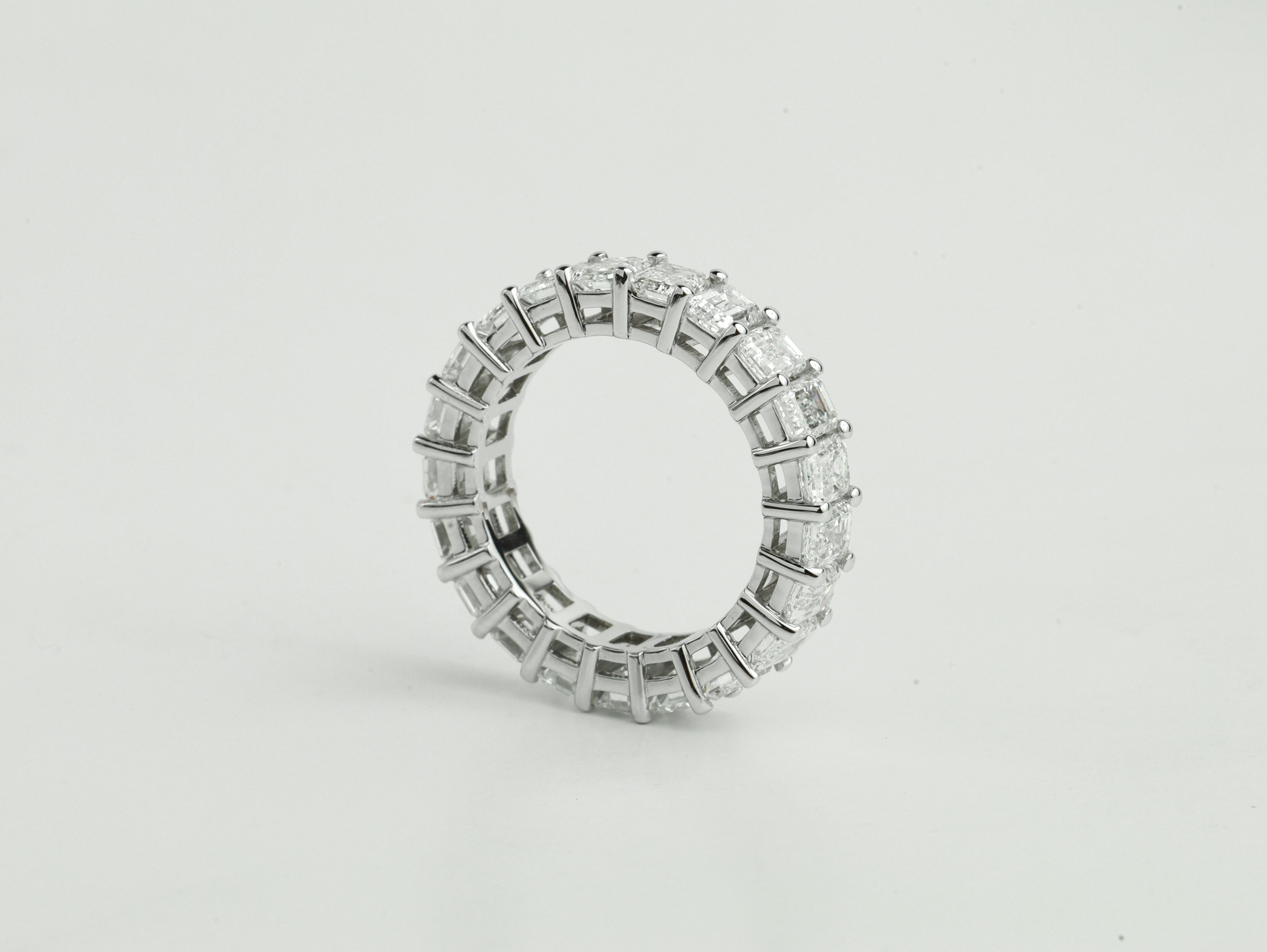 5 carat emerald cut diamond ring