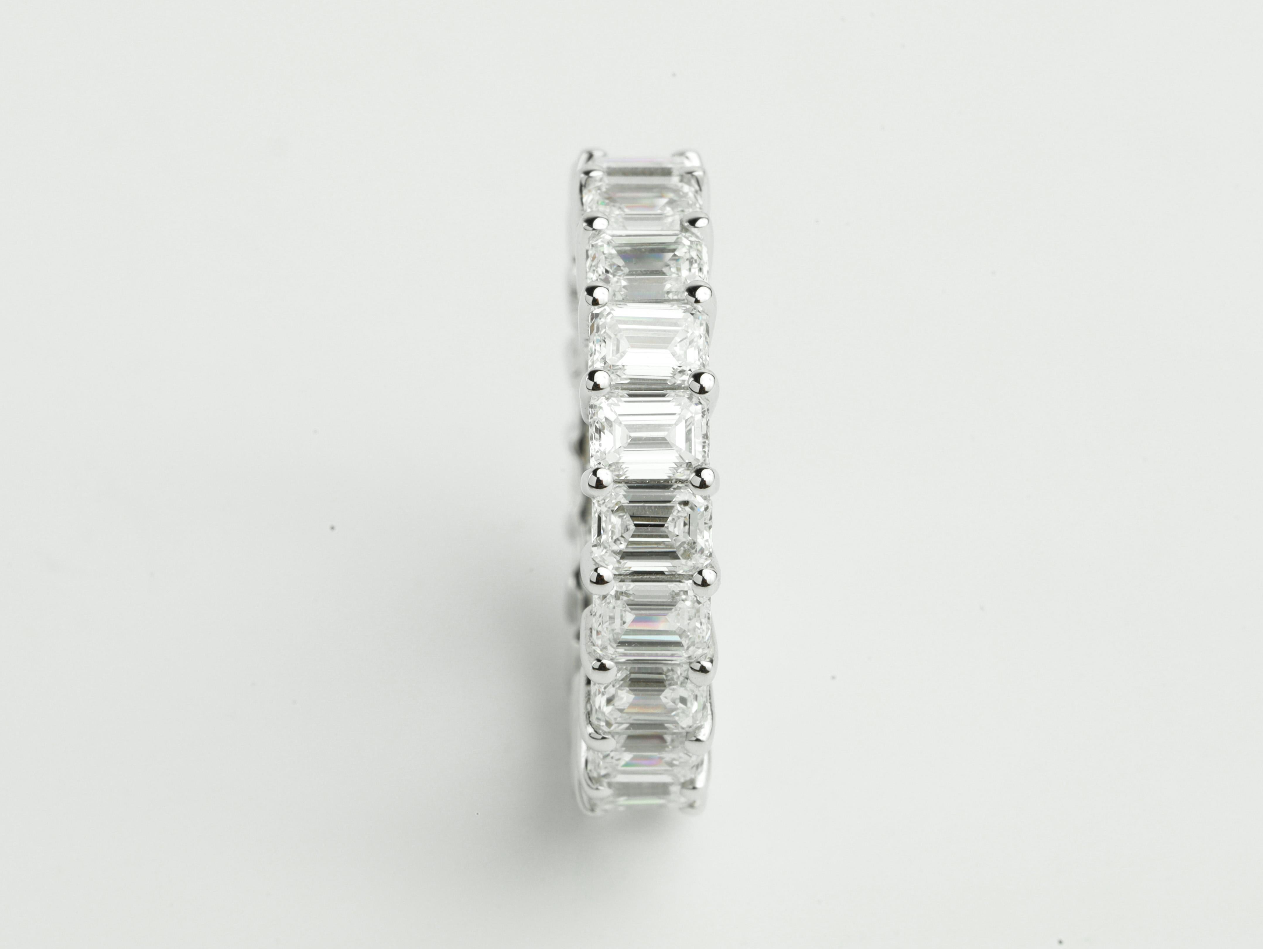 Women's 5 Carat Diamond Emerald Cut Wedding Band in 18k White Gold, F G VS Diamond Ring For Sale
