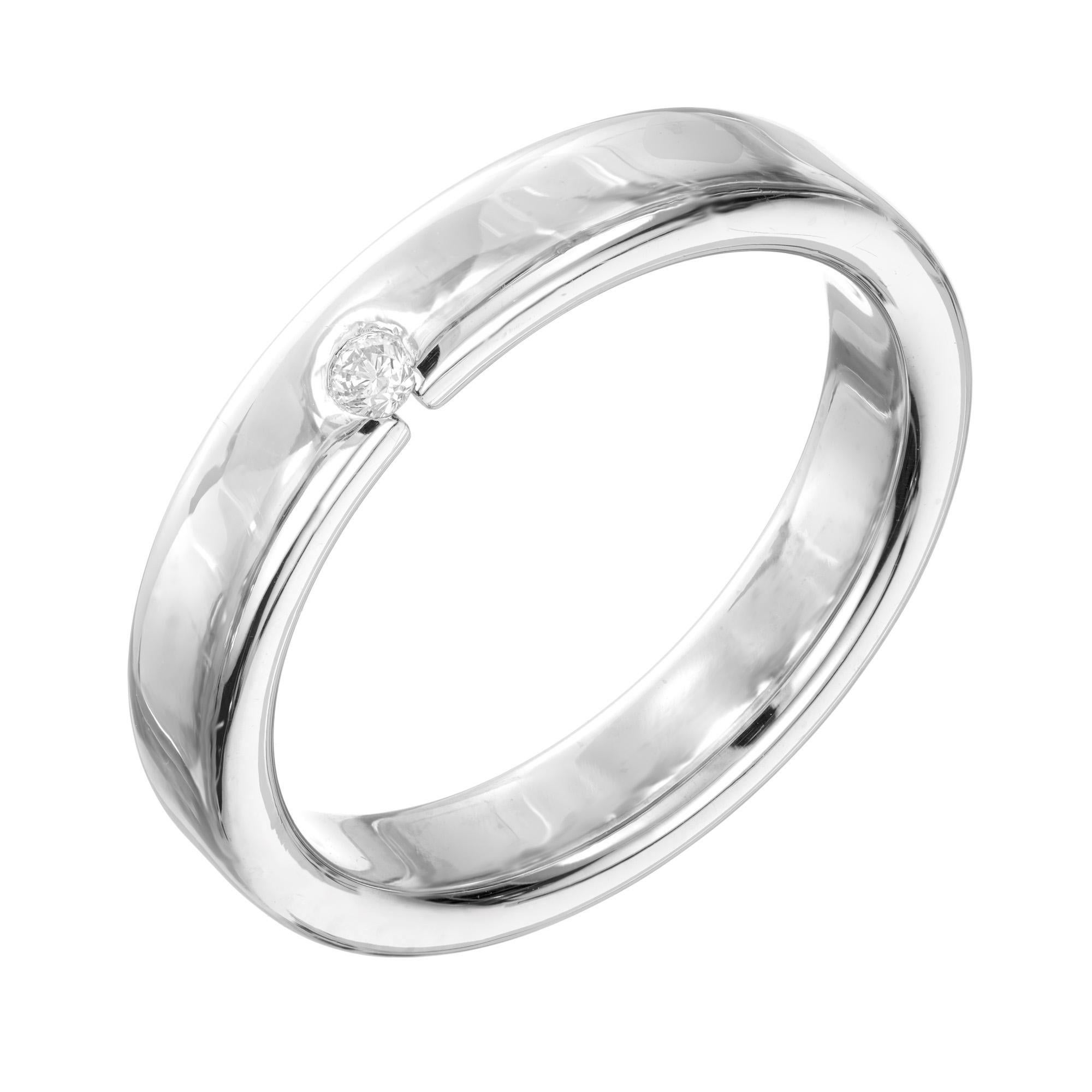 Simple low dome men's diamond wedding band ring. 1 round brilliant cut diamond set in a 4.5mm solid platinum band with a single securely set diamond. Round edges for comfort. 

1 round brilliant cut diamond, H VS approx. .5cts
Size 9.5 and