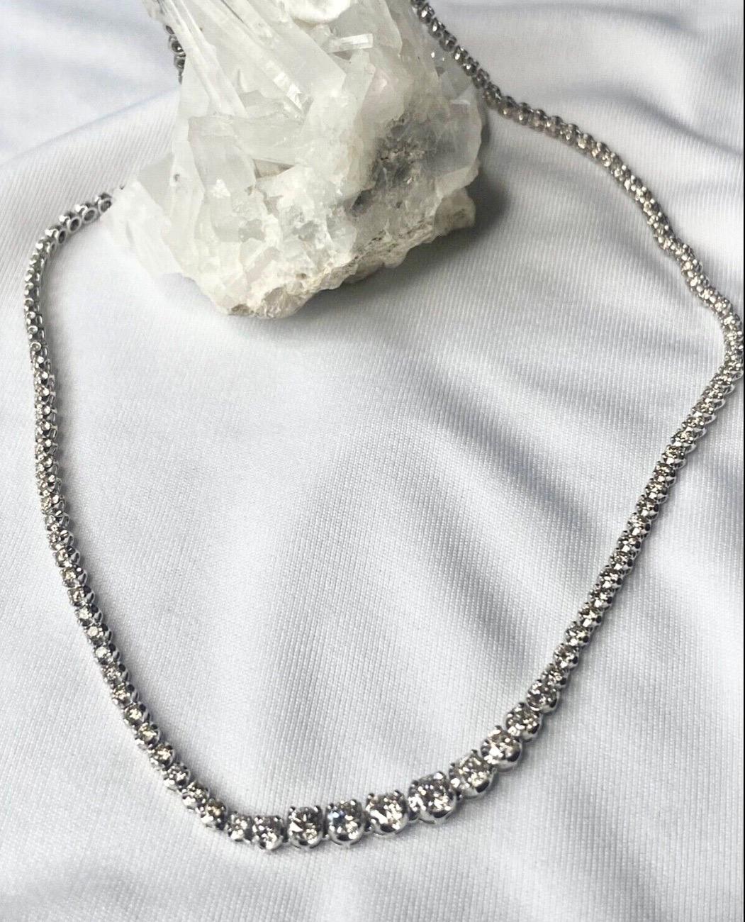 5 carat necklace