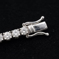 5-Karat-Diamant-Tennisarmband aus 14-karätigem Weißgold