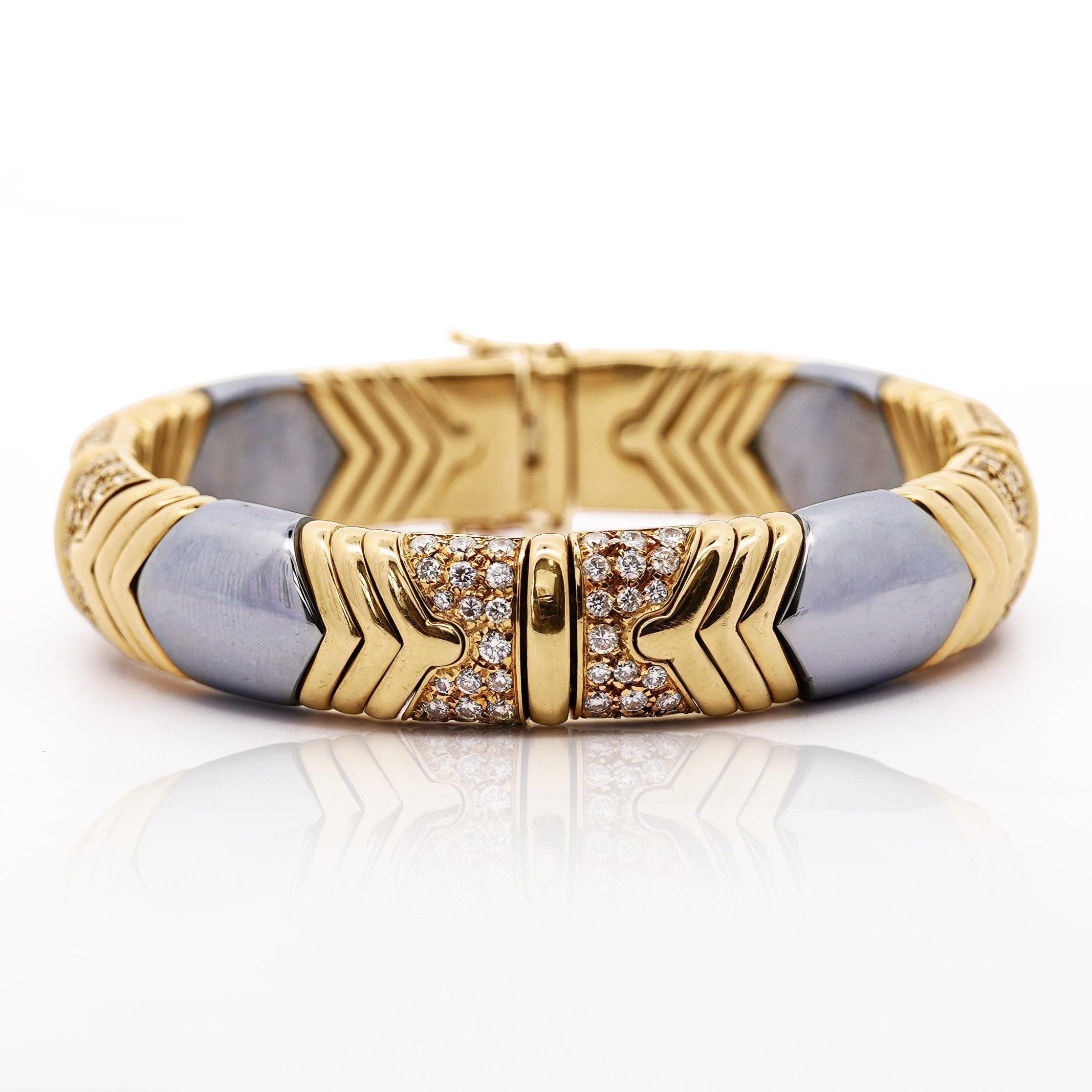 Brilliant Cut 5 Carat Diamond Vintage Italian 18K Gold and Steel Bangle For Sale