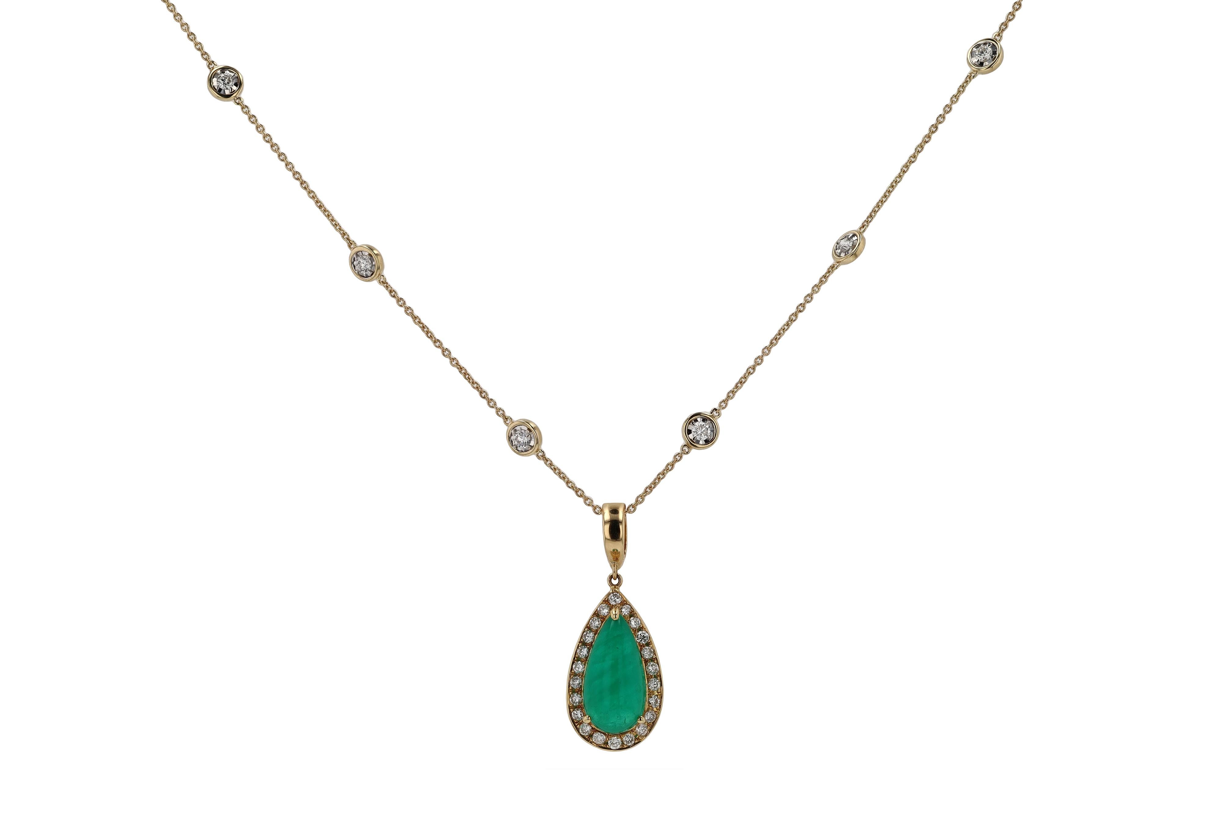 5 Carat Emerald and Diamond Enhancer Necklace In Good Condition For Sale In Santa Barbara, CA