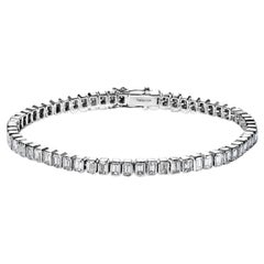 Bracelet tennis à une rangée de diamants taille émeraude de 5 carats certifiés