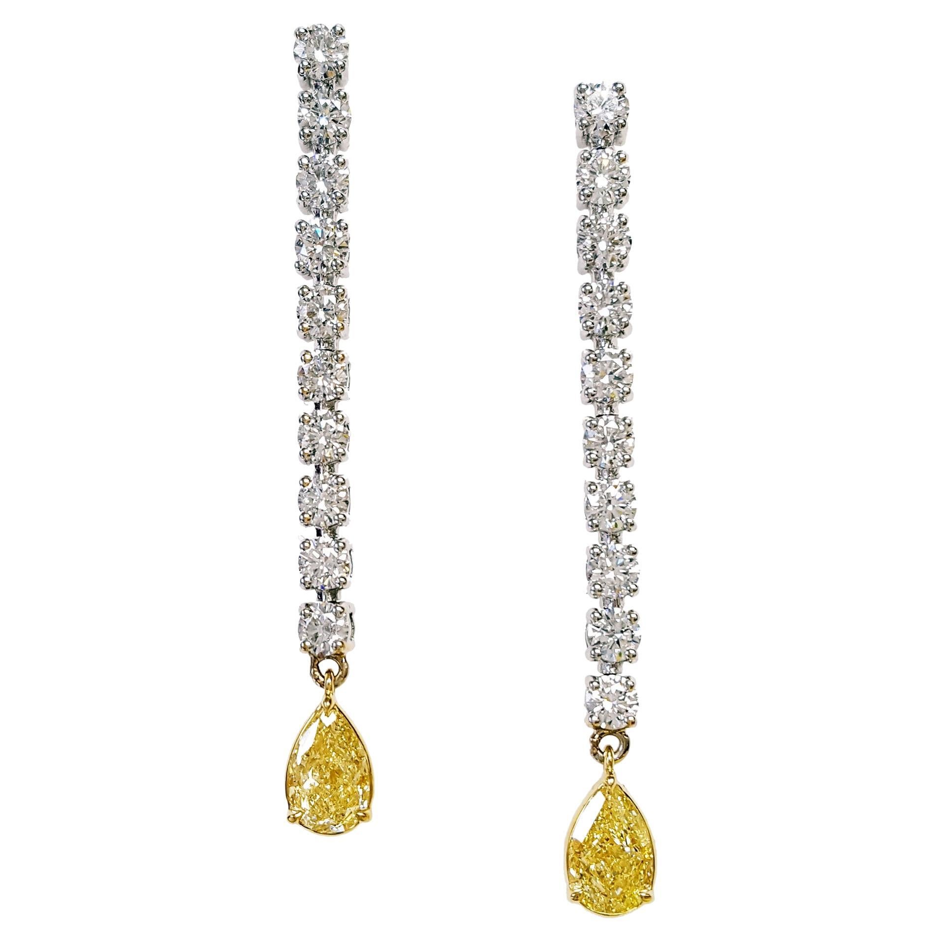 Pendientes de gota de diamantes amarillos y blancos de fantasía de 5 quilates, oro de 18 quilates, informes GIA.