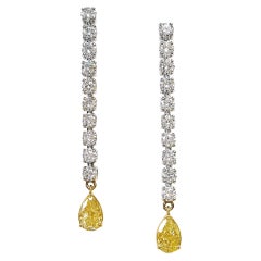 5 Carat Fancy Yellow and White Diamond Drop Earrings 18k Gold, GIA reports.