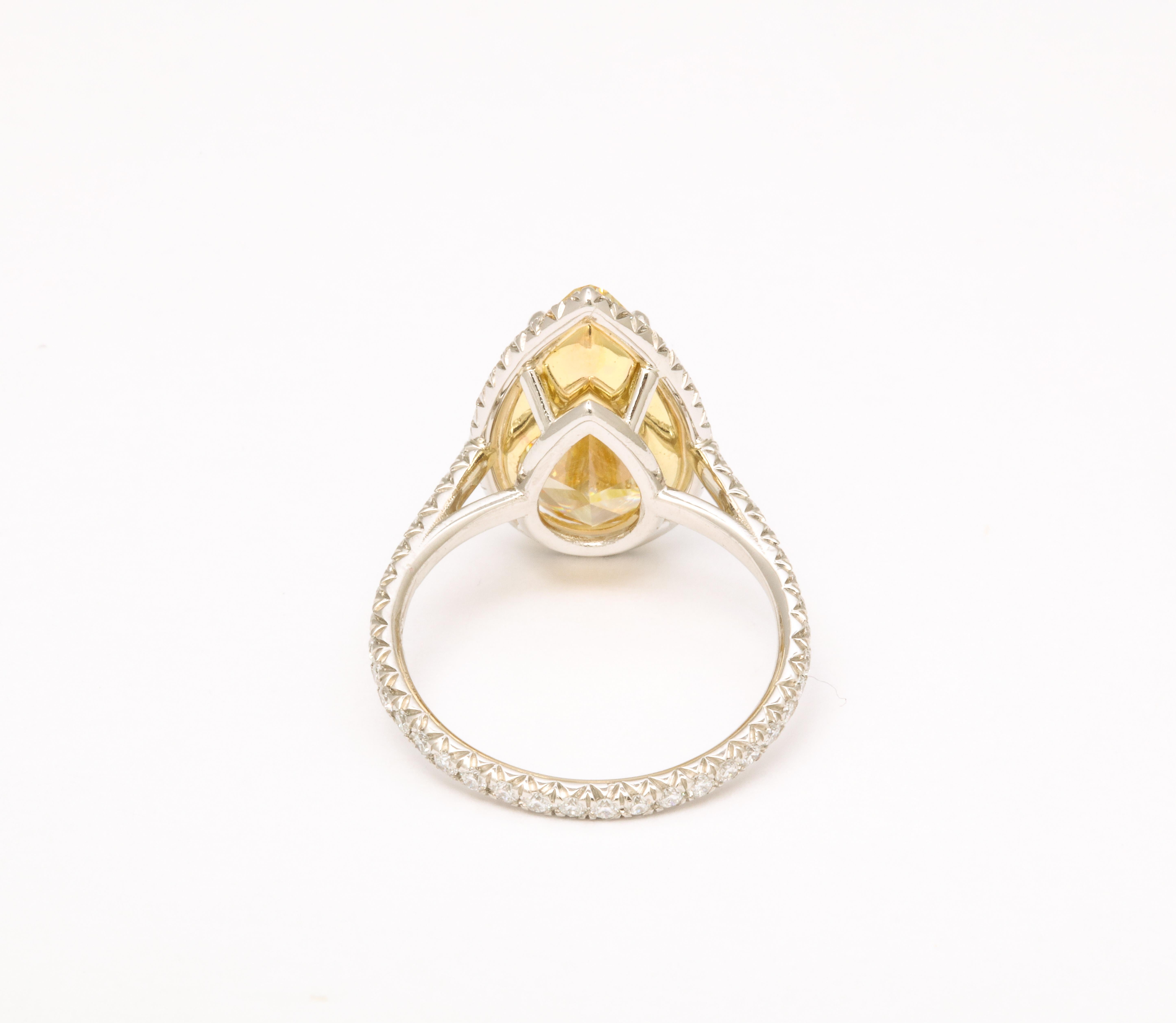 5 carat pear shaped diamond ring