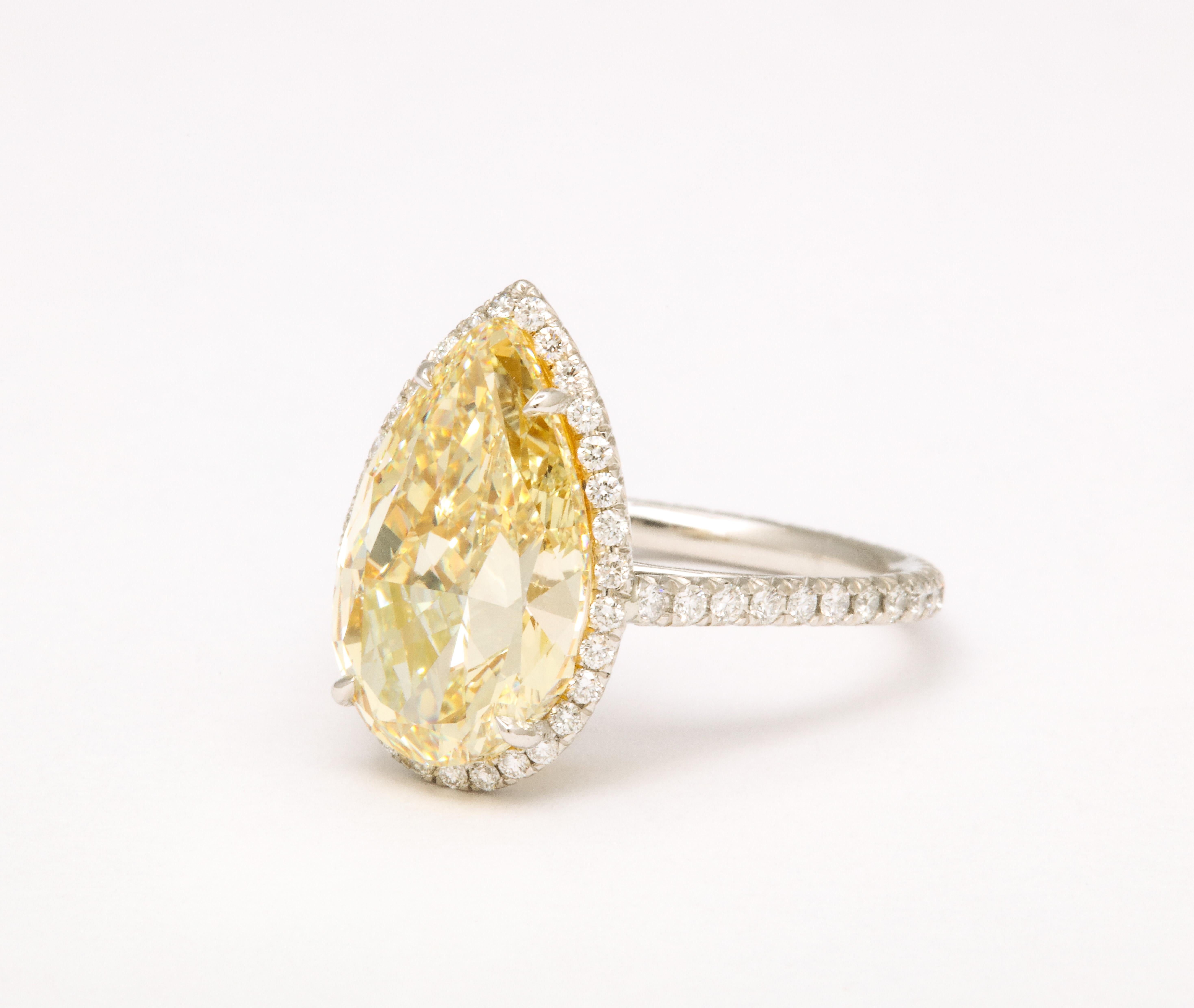 5 carat Fancy Yellow Pear Shape Diamond Ring  In New Condition For Sale In New York, NY