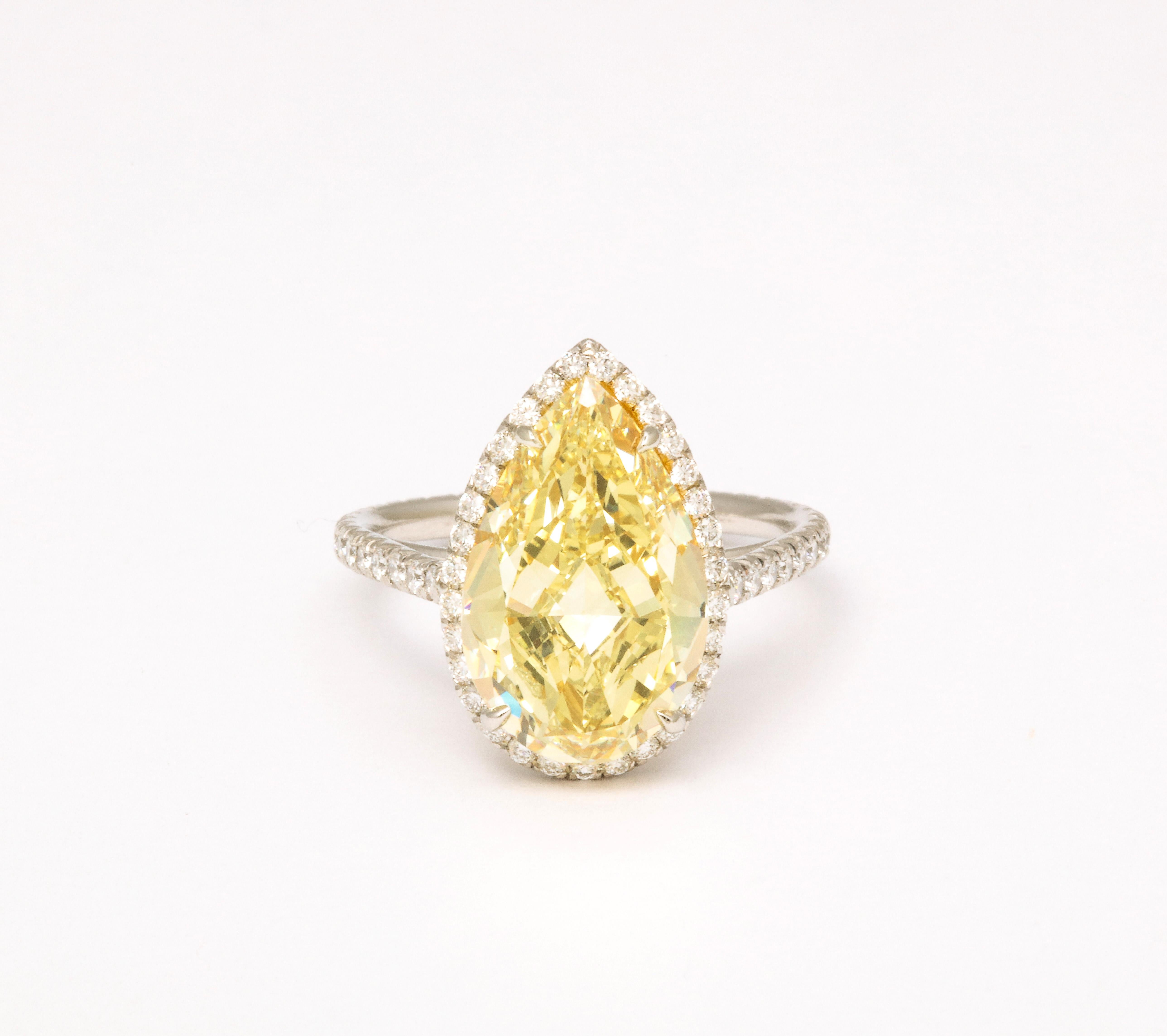 5 carat Fancy Yellow Pear Shape Diamond Ring  For Sale 1