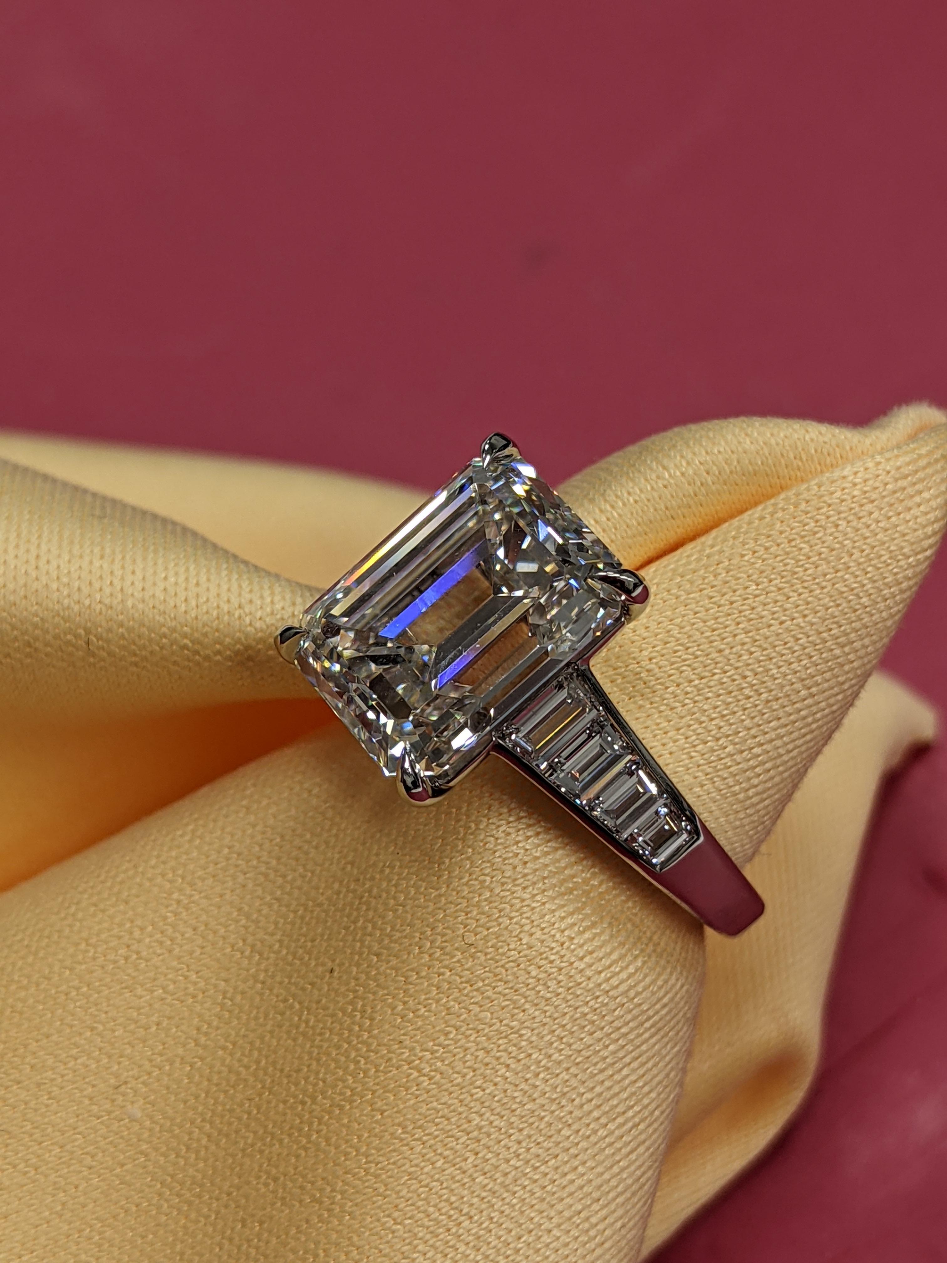 Women's 5 Ct. H VVS2 Emerald Cut GIA Certified Diamond Ring in Platinum