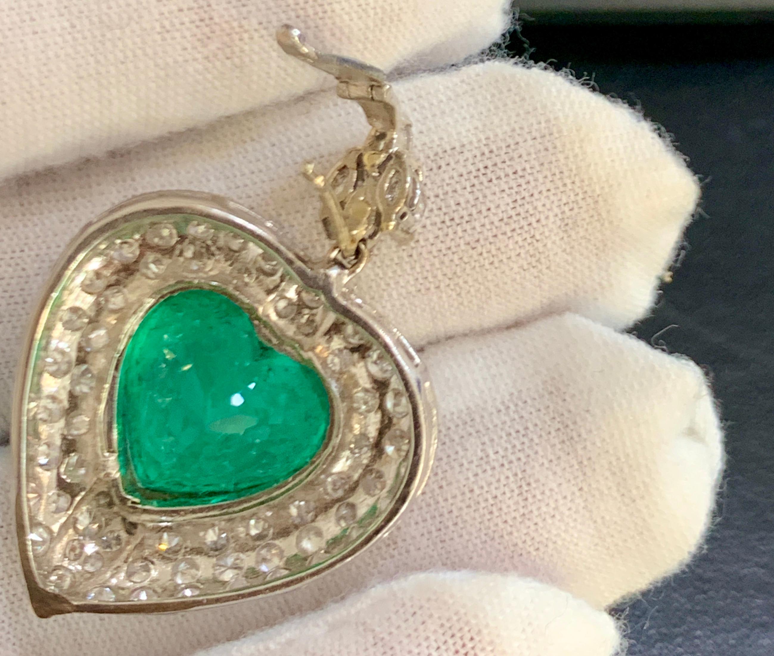 5 Carat Heart Shape Colombian Emerald and Diamond Pendant Necklace Enhancer For Sale 2