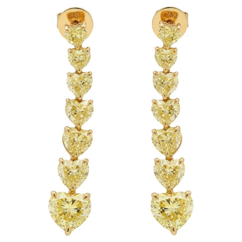 Boucles d'oreilles en forme de cœur de 5 carats avec pendants en diamant de couleur jaune fantaisie en vente