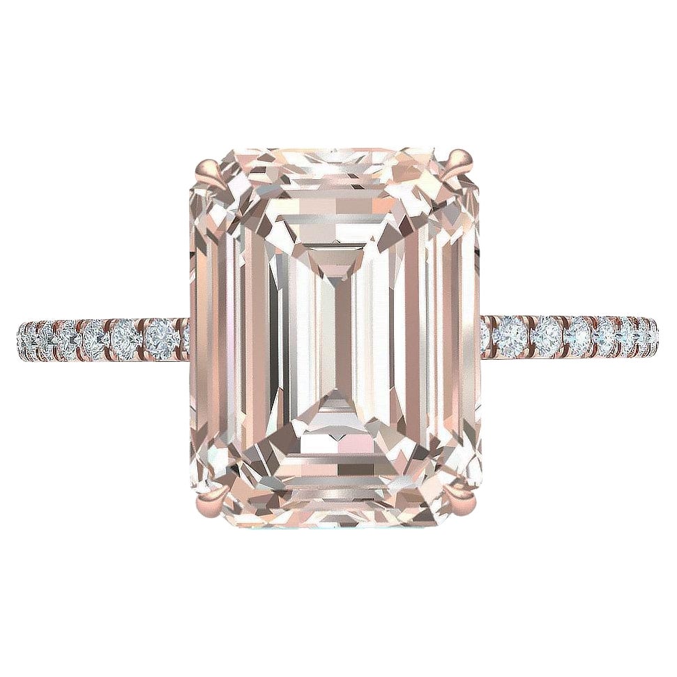 5 Karat Hellbrauner Verlobungsring mit Smaragdschliff im Angebot
