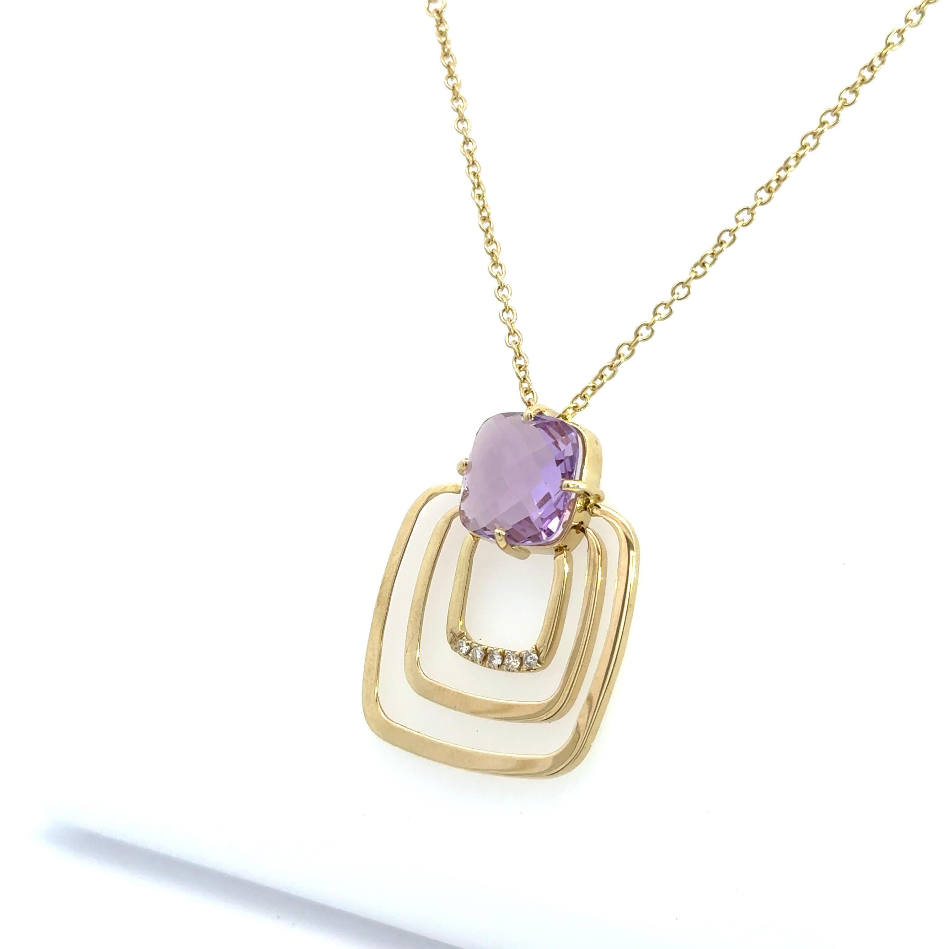 Retro Style Made In Italy Pendant Necklace in 14K Yellow Gold With 0.14 Carats of Round Cut Diamonds and a 5 Carat Cushion Cut Purple Amethyst

Details:
- Retro style pendant necklace 
- Made in Italy
- Gross Weight: 11 Grams
- Metal: 14K yellow
