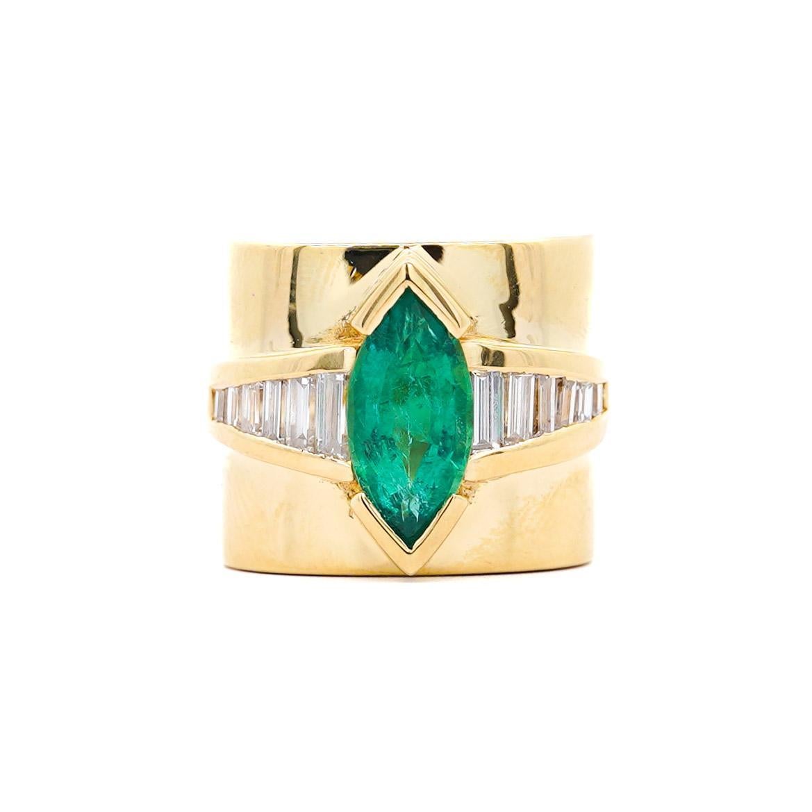 5 Carat Marquise Emerald & Baguette Diamond Channel 18K Gold Vintage Ring For Sale 5