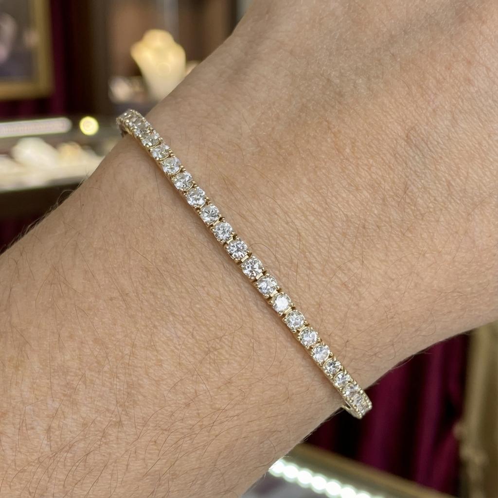 Round Cut 5 Carat Natural Diamond Tennis Bracelet in 14k Yellow Gold For Sale