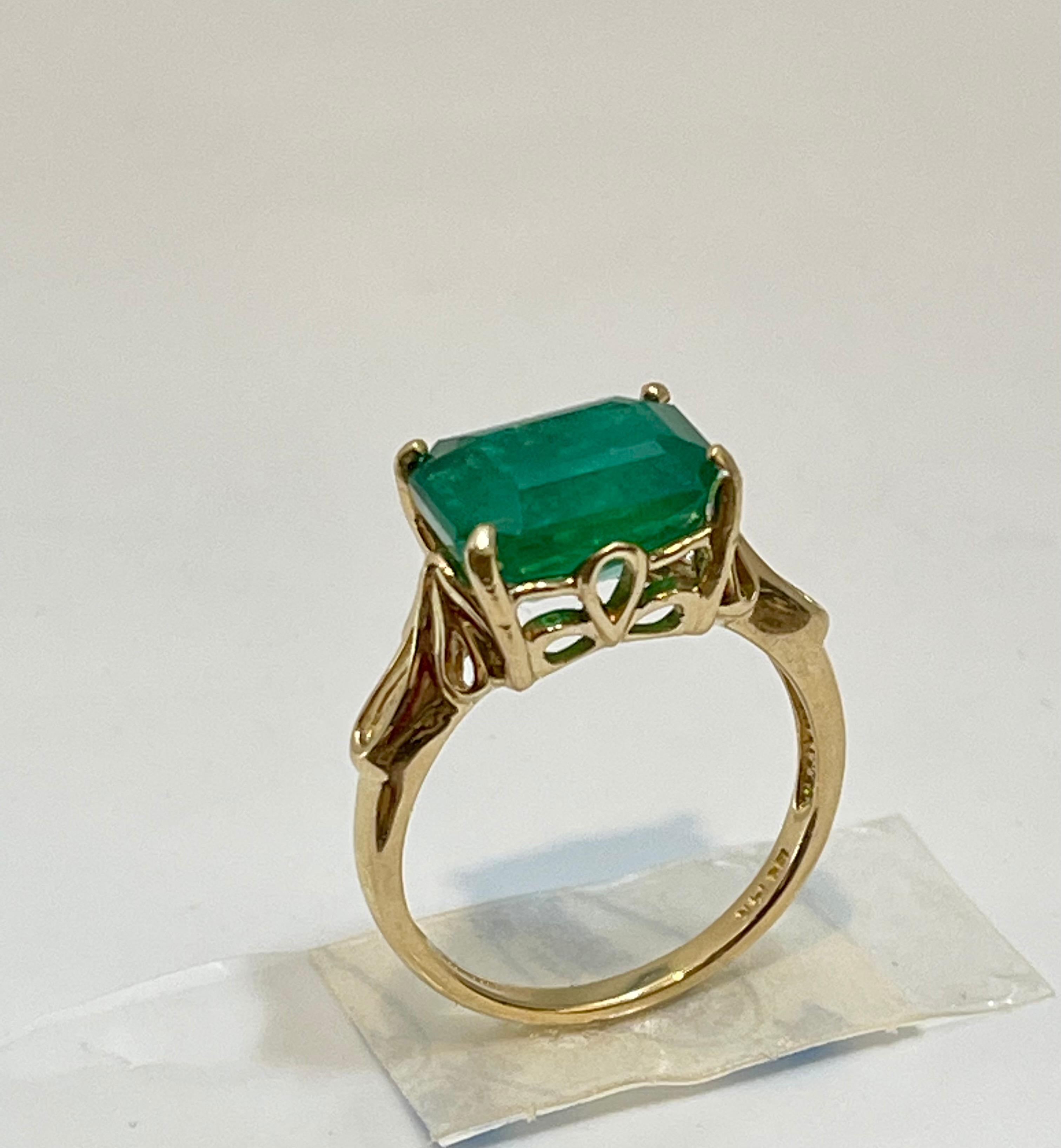 5 Carat Natural Emerald Cut Emerald Ring 14 Karat Yellow Gold Vintage 8