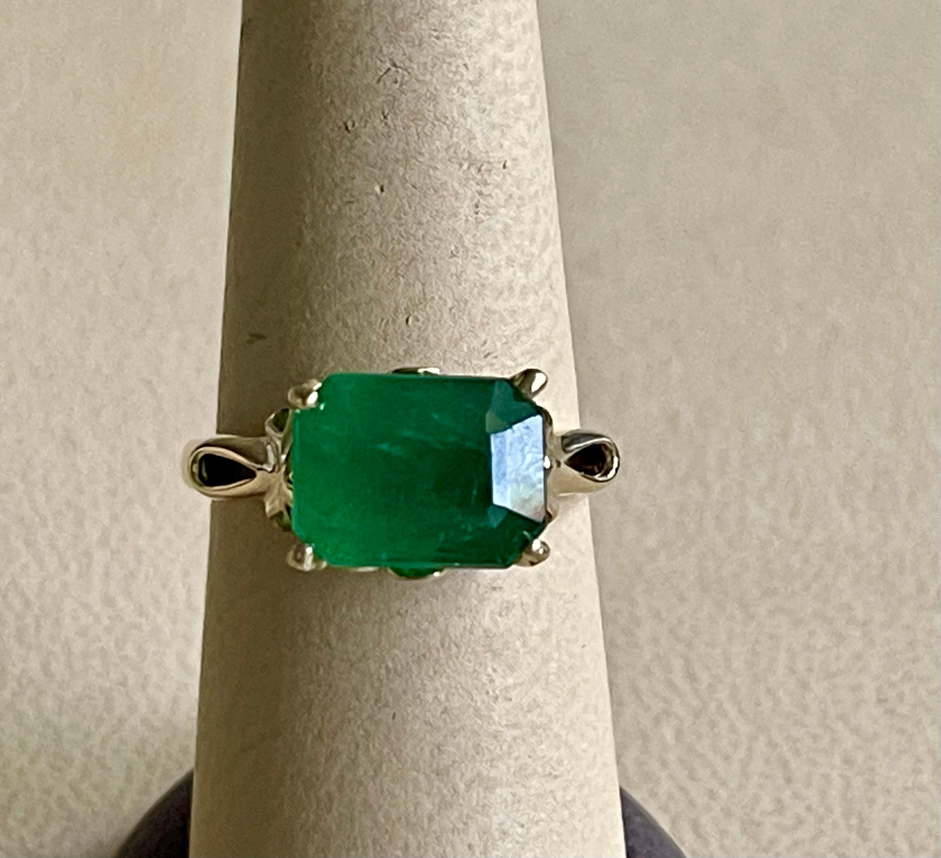 5 Carat Natural Emerald Cut Emerald Ring 14 Karat Yellow Gold Vintage 4