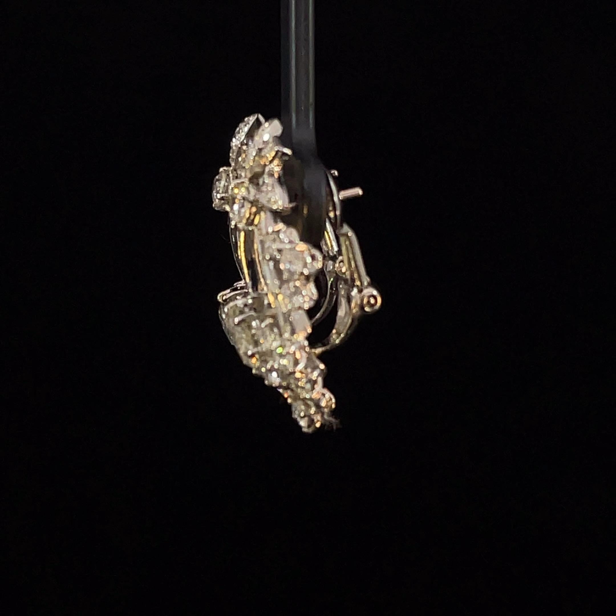 Boucle d'oreille pendante en diamant taille européenne 5 carats et diamant central 2 carats Pour femmes en vente