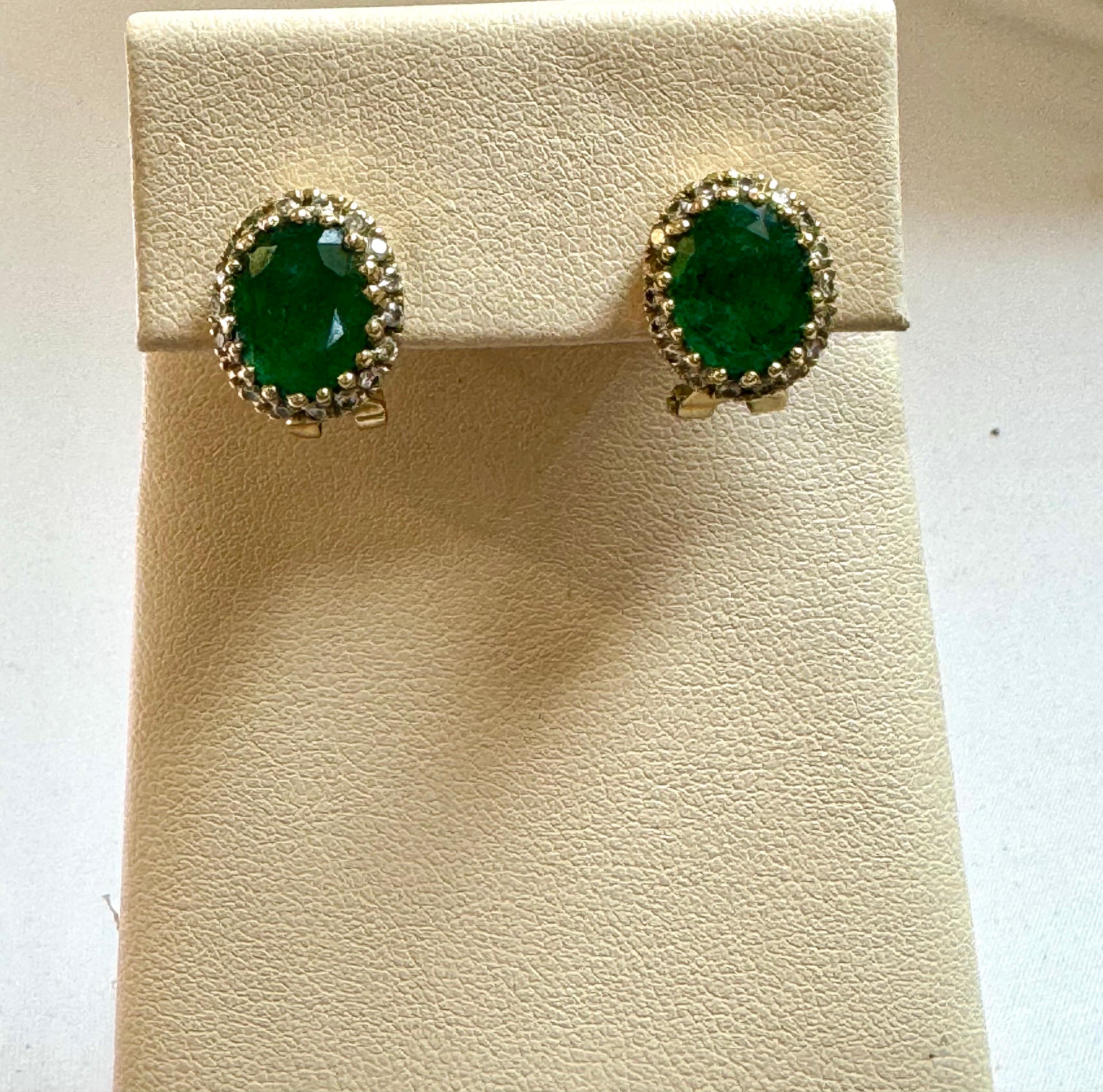 5 Carat Oval Shape Emerald & 1 Ct Diamond Post Back Earrings 14 Karat Yello Gold For Sale 7