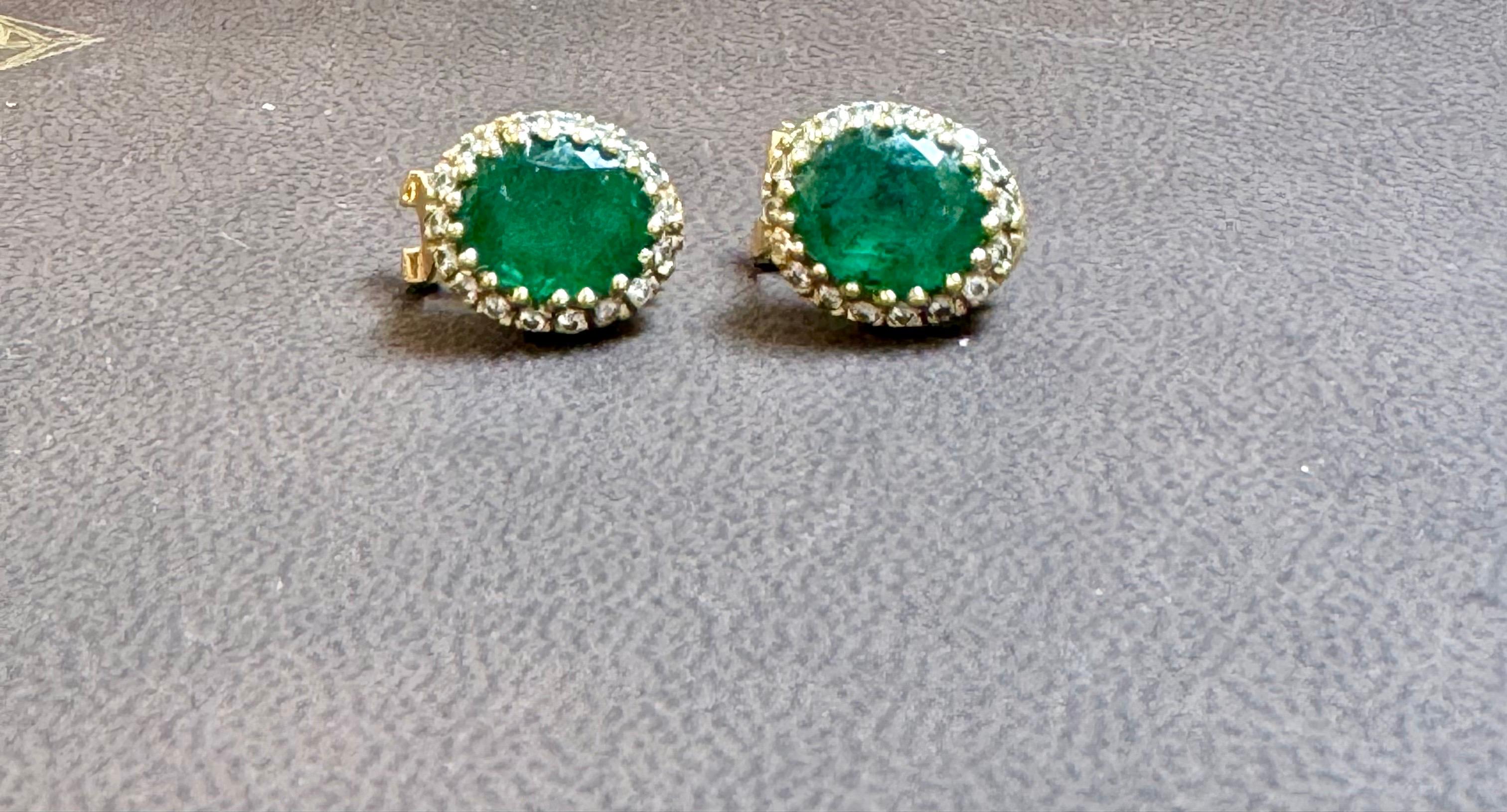 5 Carat Oval Shape Emerald & 1 Ct Diamond Post Back Earrings 14 Karat Yello Gold In Excellent Condition For Sale In New York, NY