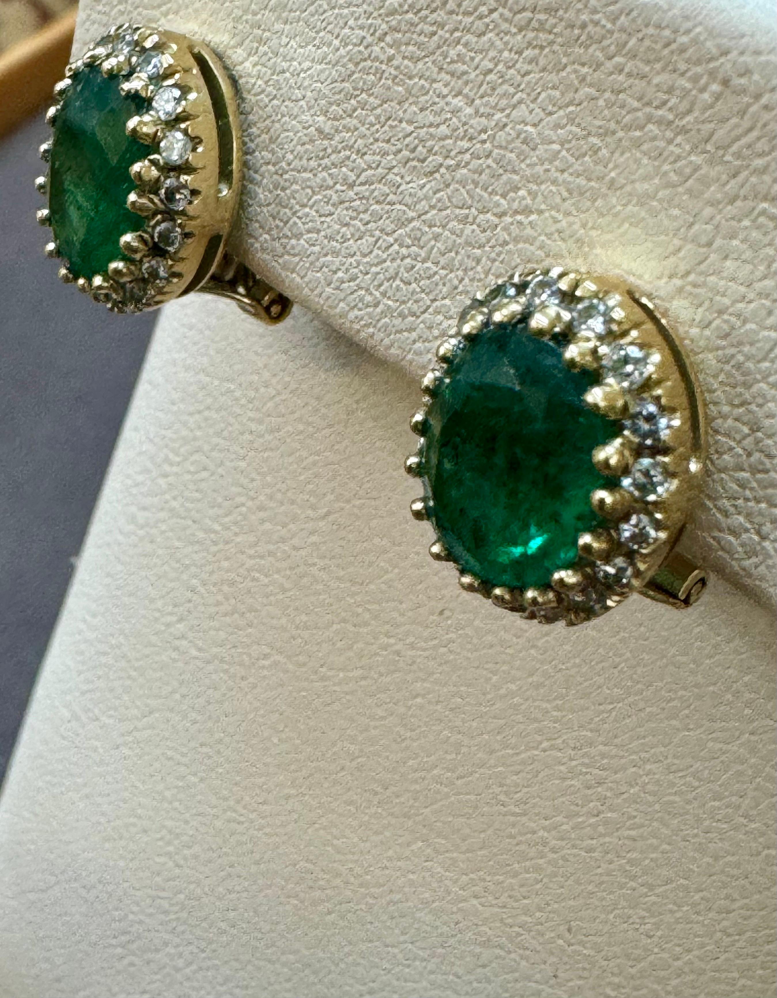 5 Carat Oval Shape Emerald & 1 Ct Diamond Post Back Earrings 14 Karat Yello Gold For Sale 3