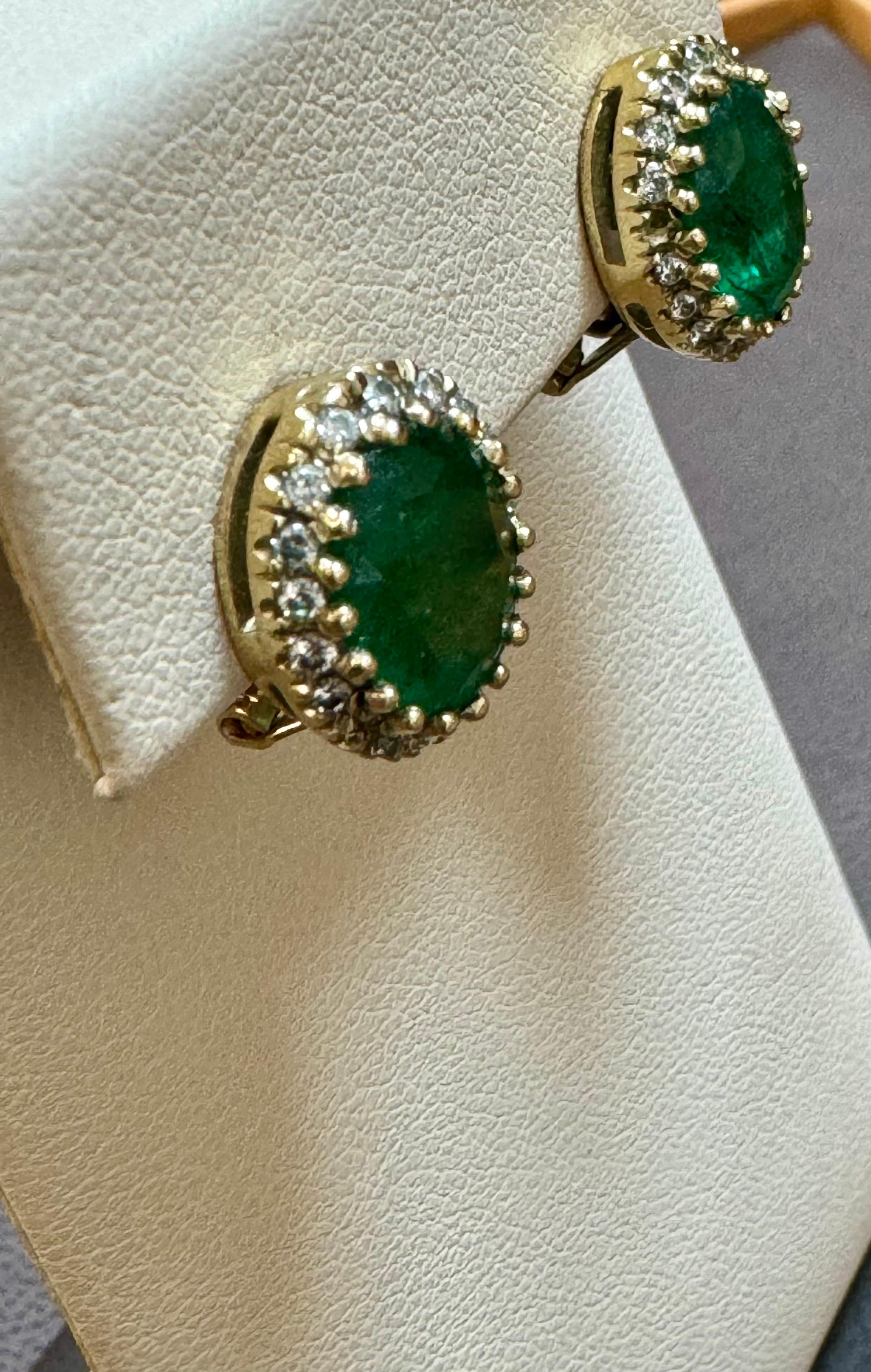 5 Carat Oval Shape Emerald & 1 Ct Diamond Post Back Earrings 14 Karat Yello Gold For Sale 4
