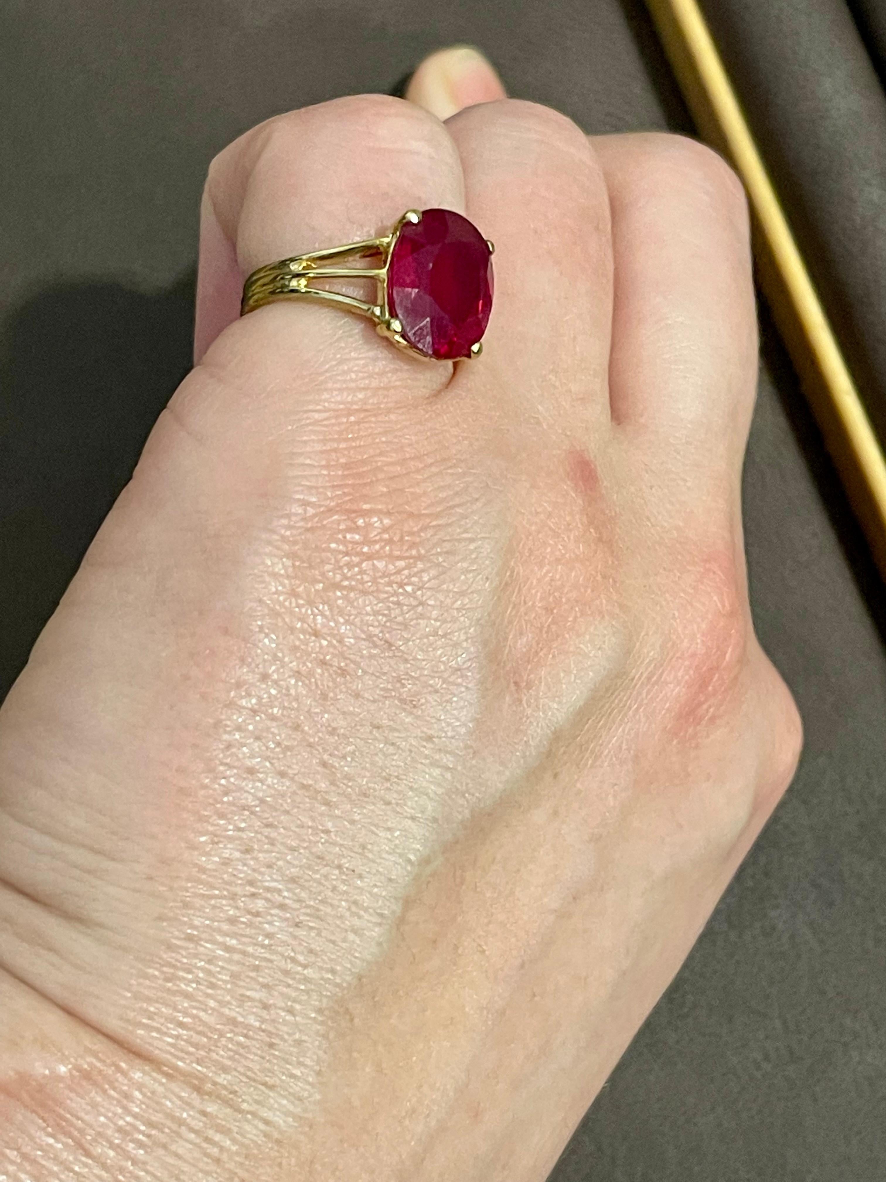 5 Carat Oval shape Treated Ruby 14 Karat Yellow Gold Ring For Sale 13