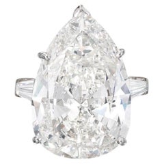 5 Carat Pear Statement Brilliant White / F color SI 14K White Gold Diamond Ring