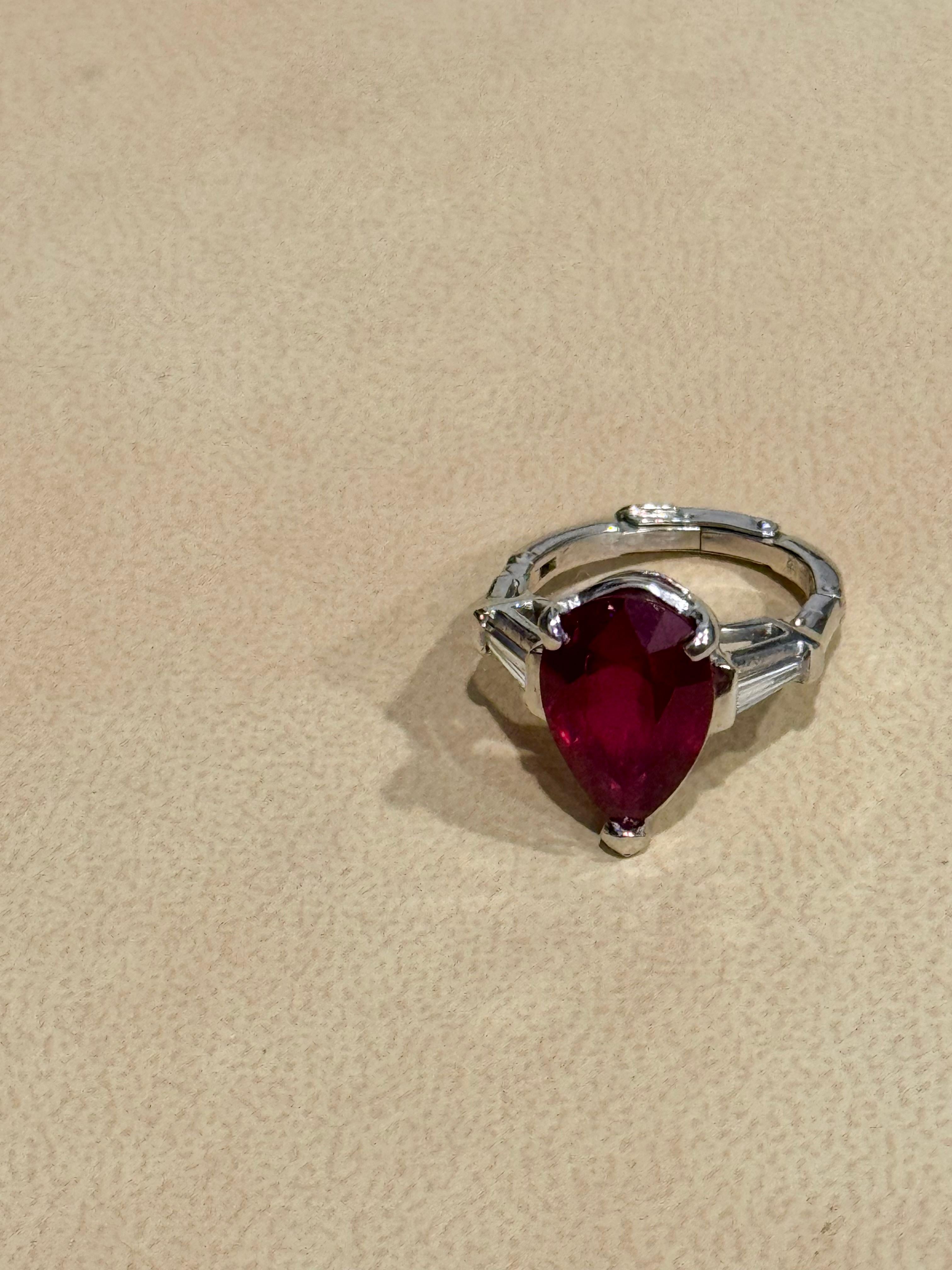 Anillo de oro blanco de 14 quilates con rubí tratado pera de 5 quilates y diamante de 0,25 quilates Talla 4,5 en venta 7