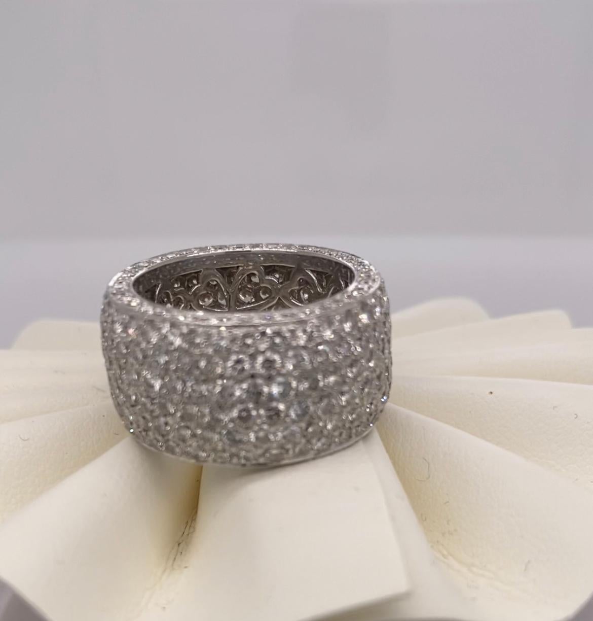 Round Cut 5 Carat Platinum Pave Ring For Sale