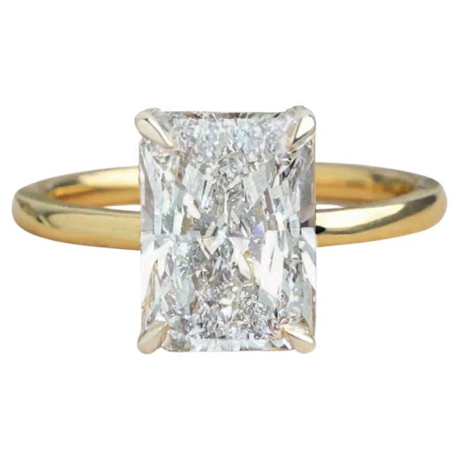 Bague de fiançailles en or blanc 18 carats 8 carats taille rayonnante