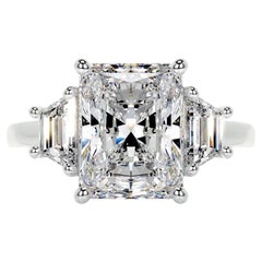 5 Carat Radiant Statement Brilliant White / G color VS 14K White Gold