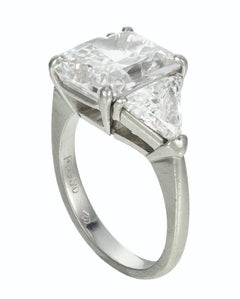 5 Carat Radiant Statement Brilliant White VS   Timeless Brilliance Diamond Ring