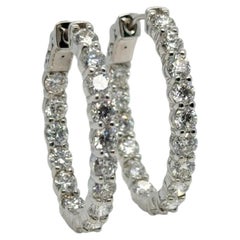 Pendientes de aro con diamantes redondos de corte brillante de 5 quilates en oro blanco de 14k