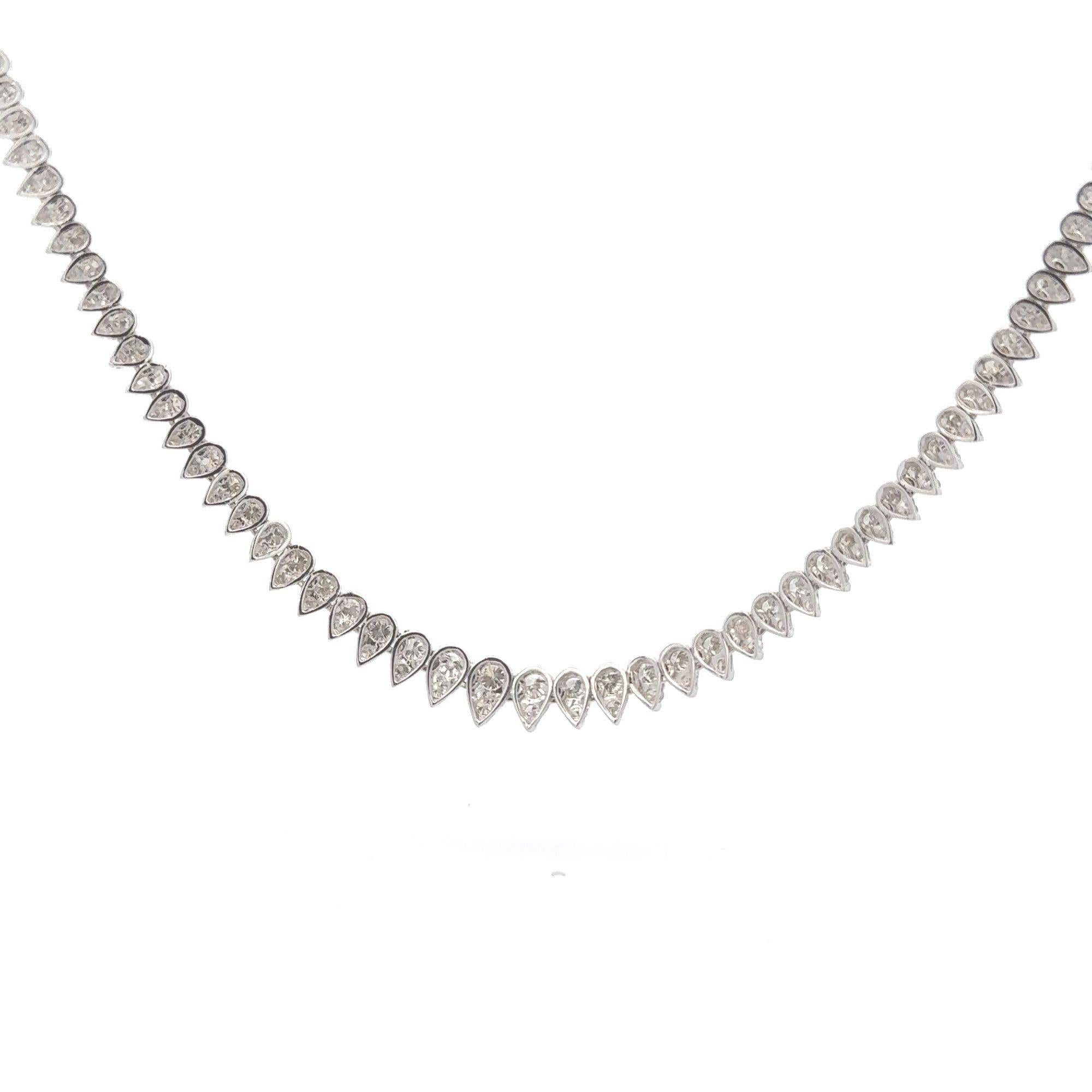 Collana a goccia in platino con diamanti a taglio tondo da 5 carati e 2 file in vendita 8