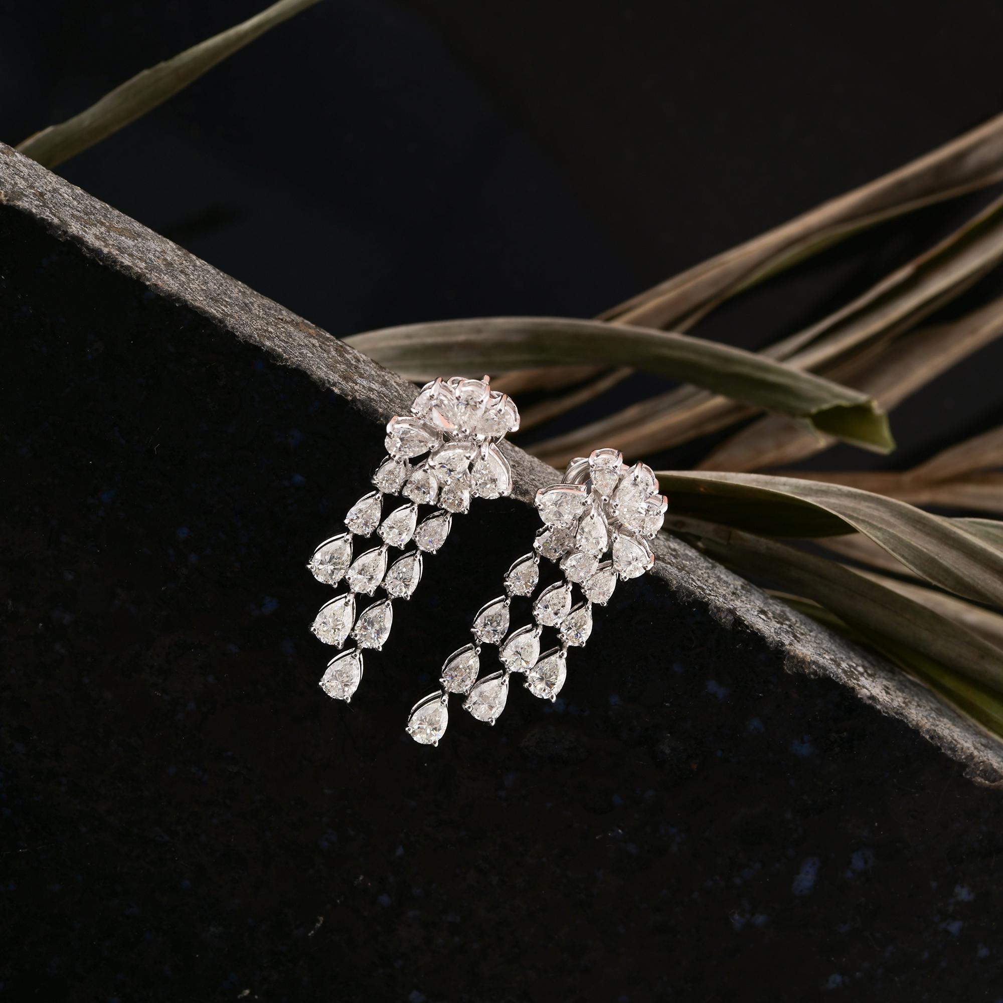 Modern 5 Carat SI/H Pear Brilliant Cut Diamond Chandelier Earrings 18 Karat White Gold For Sale