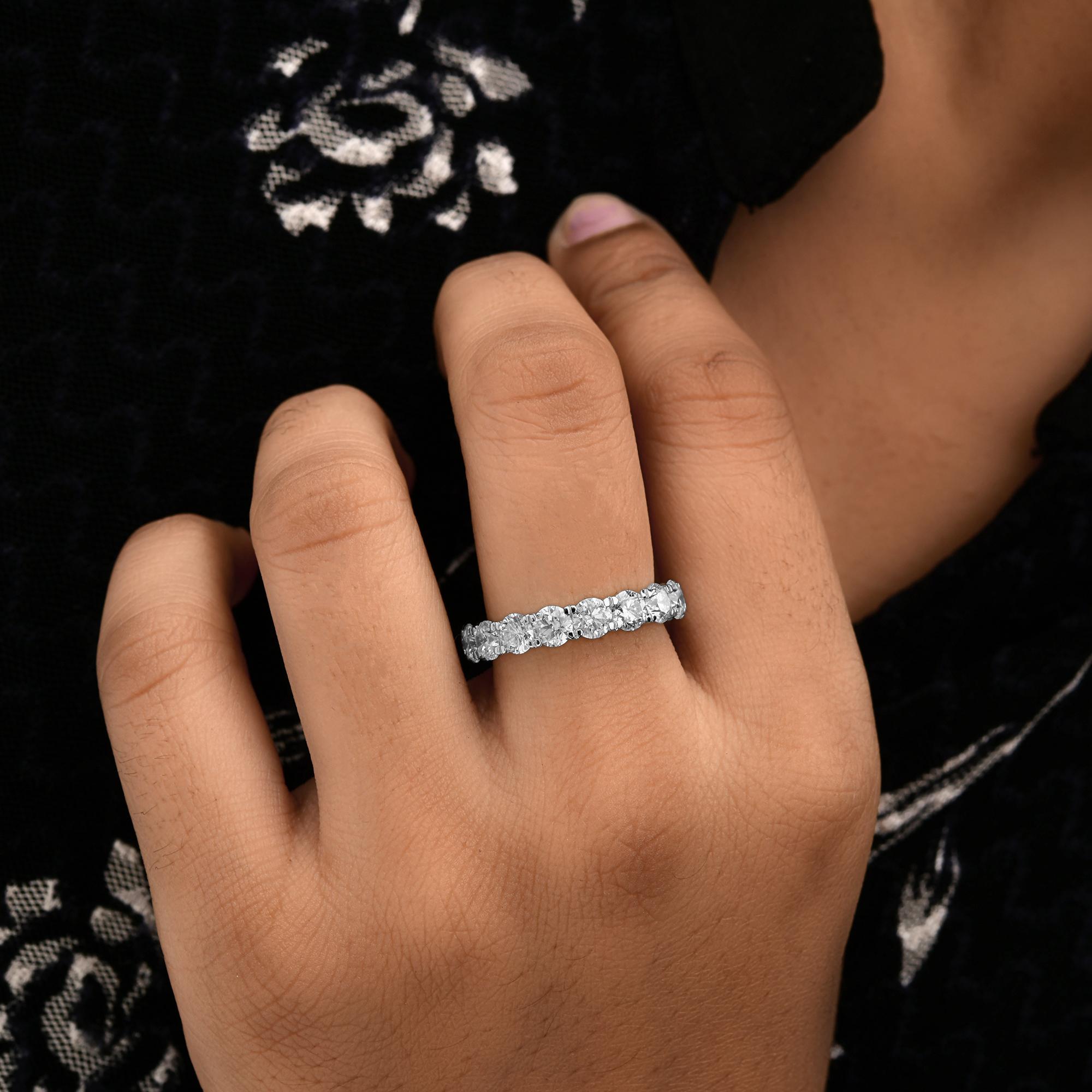 Taille ronde 5 Carat SI/H Round Brilliant Cut Diamond Band Ring 14 Karat White Gold Jewelry en vente
