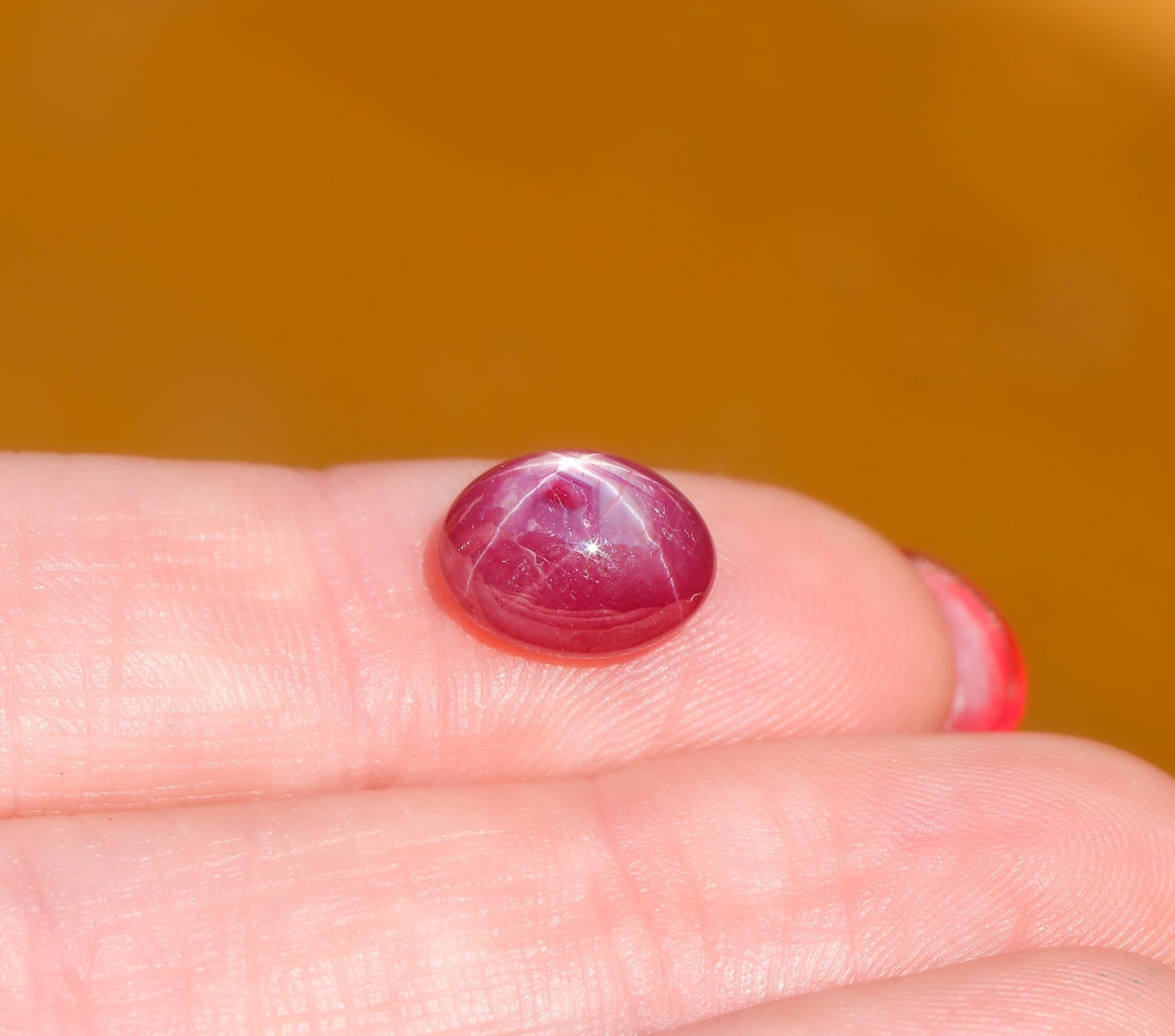 5 Carat Star Ruby Loose Gemstone Oval 10.4 x 8.4 mm 1