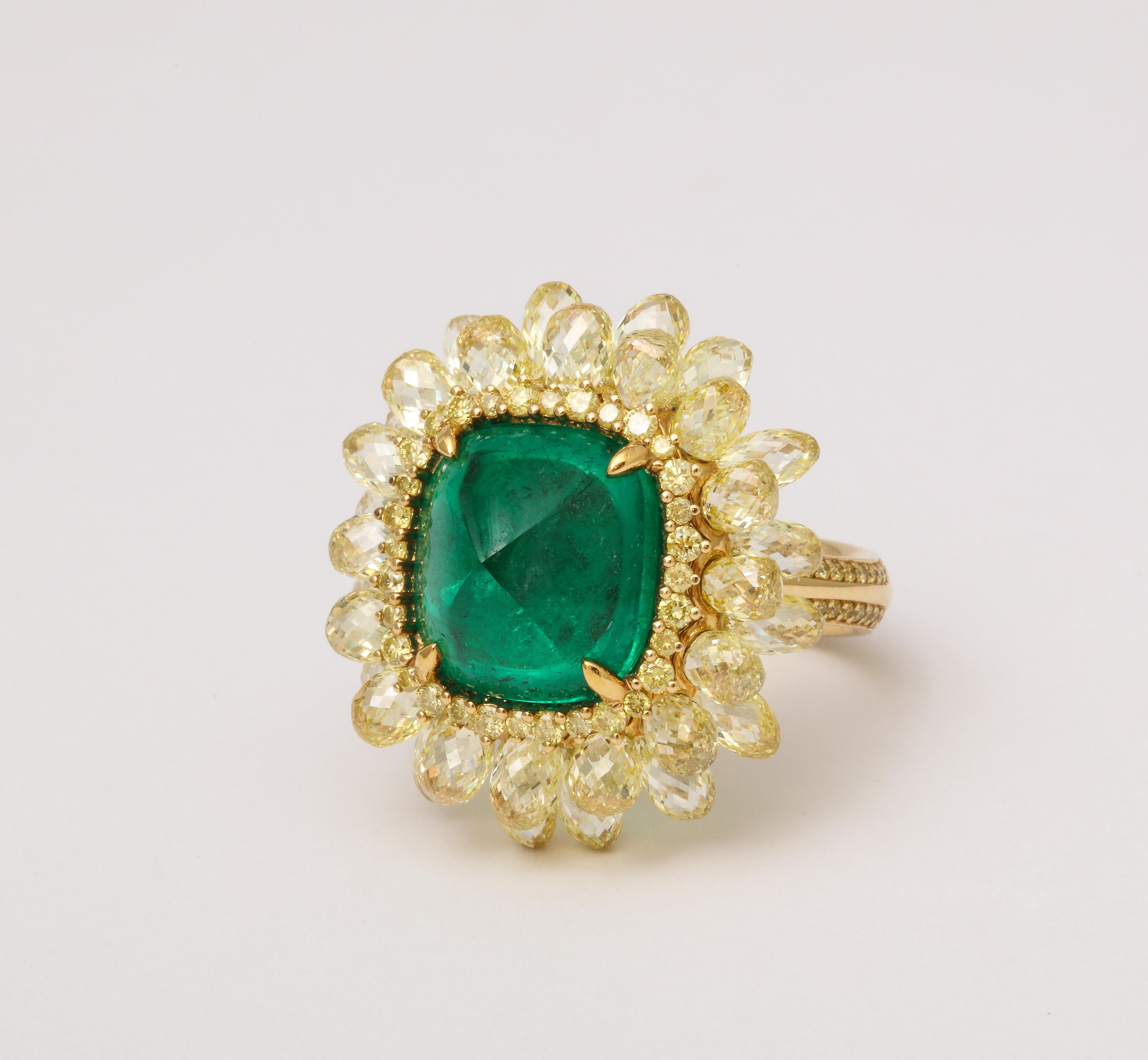5 carat Sugarloaf Cabochon Emerald and Yellow Diamond Ring For Sale 4