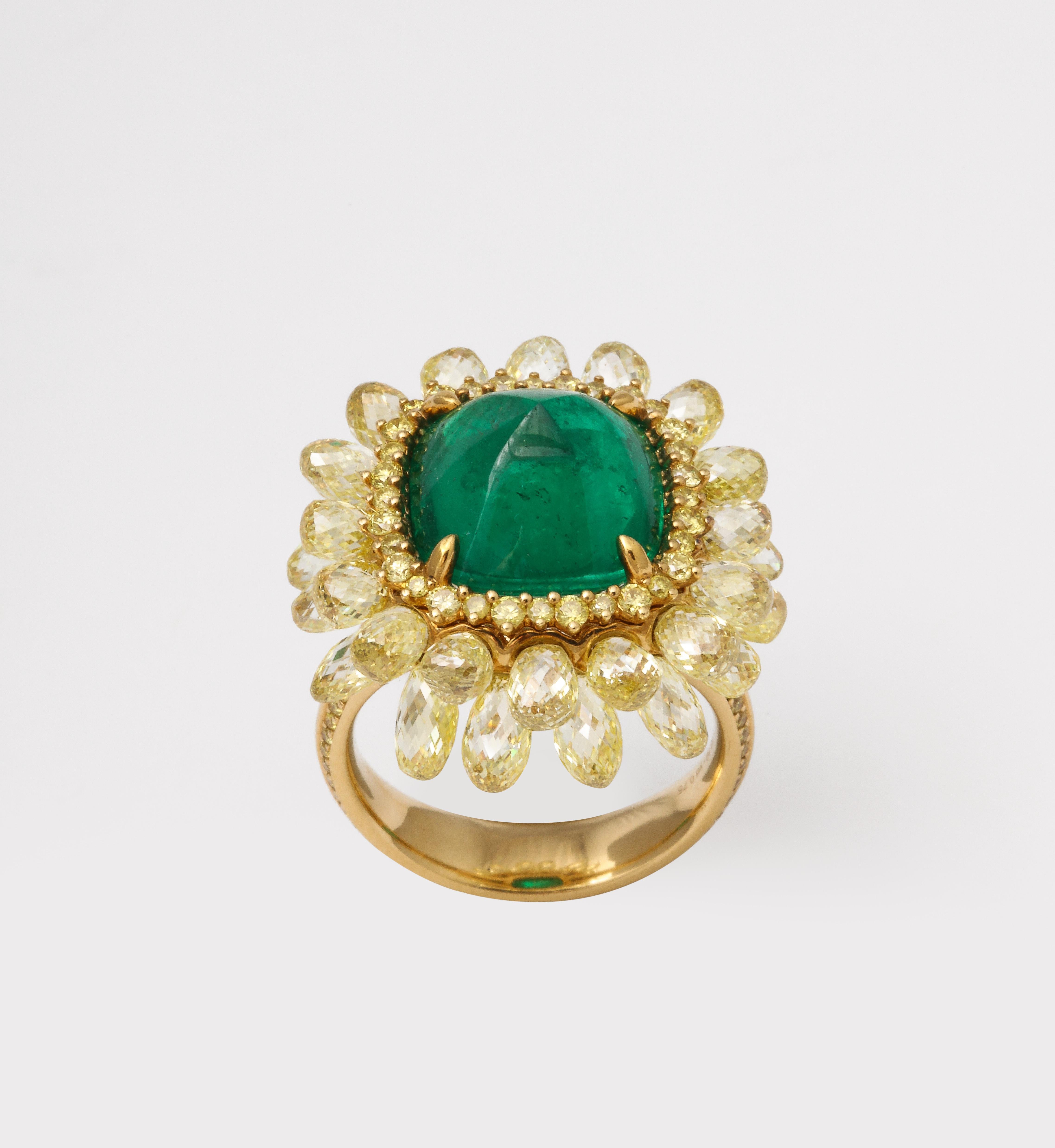 5 Karat Zuckerhut-Cabochon-Ring mit Smaragd und gelbem Diamant 4