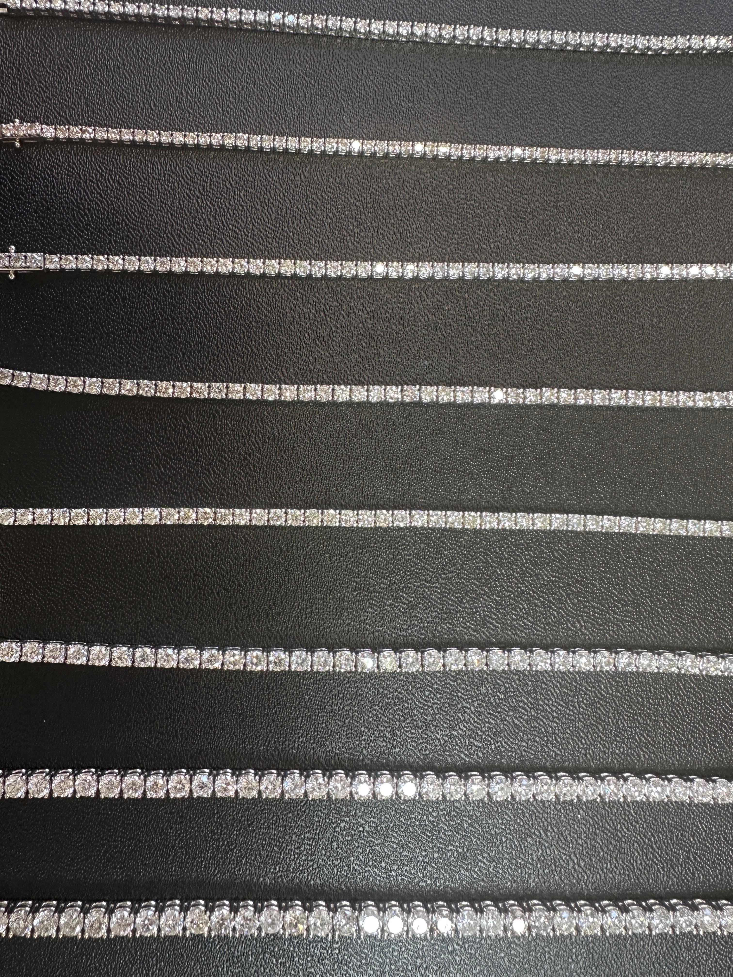 Round Cut 5 Carat Tennis Bracelet For Sale