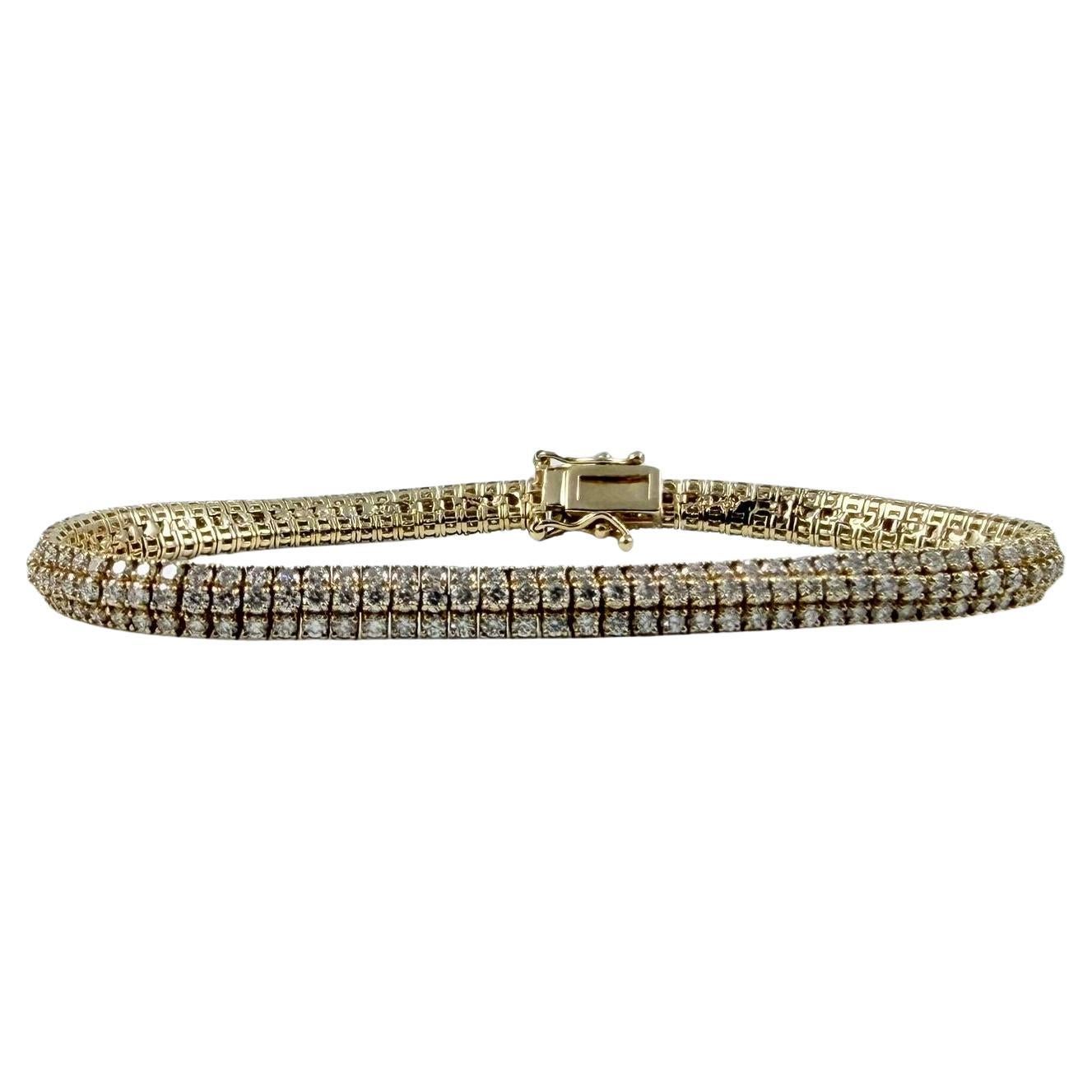 Bracelet en or jaune 14 carats à trois rangs de diamants de 5 carats en vente