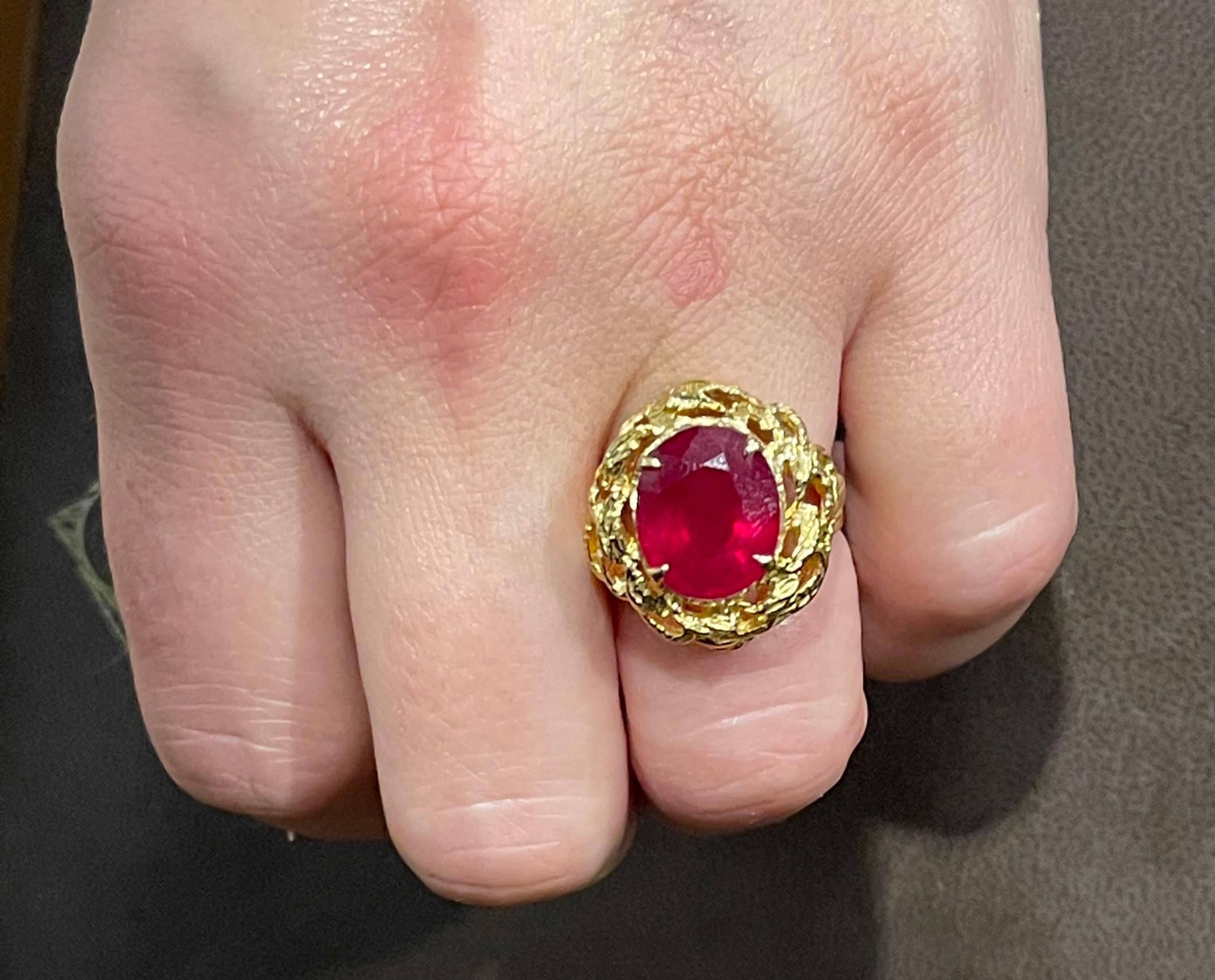 5 Carat Treated Oval Ruby 14 Karat Yellow Gold Cocktail Ring For Sale 12