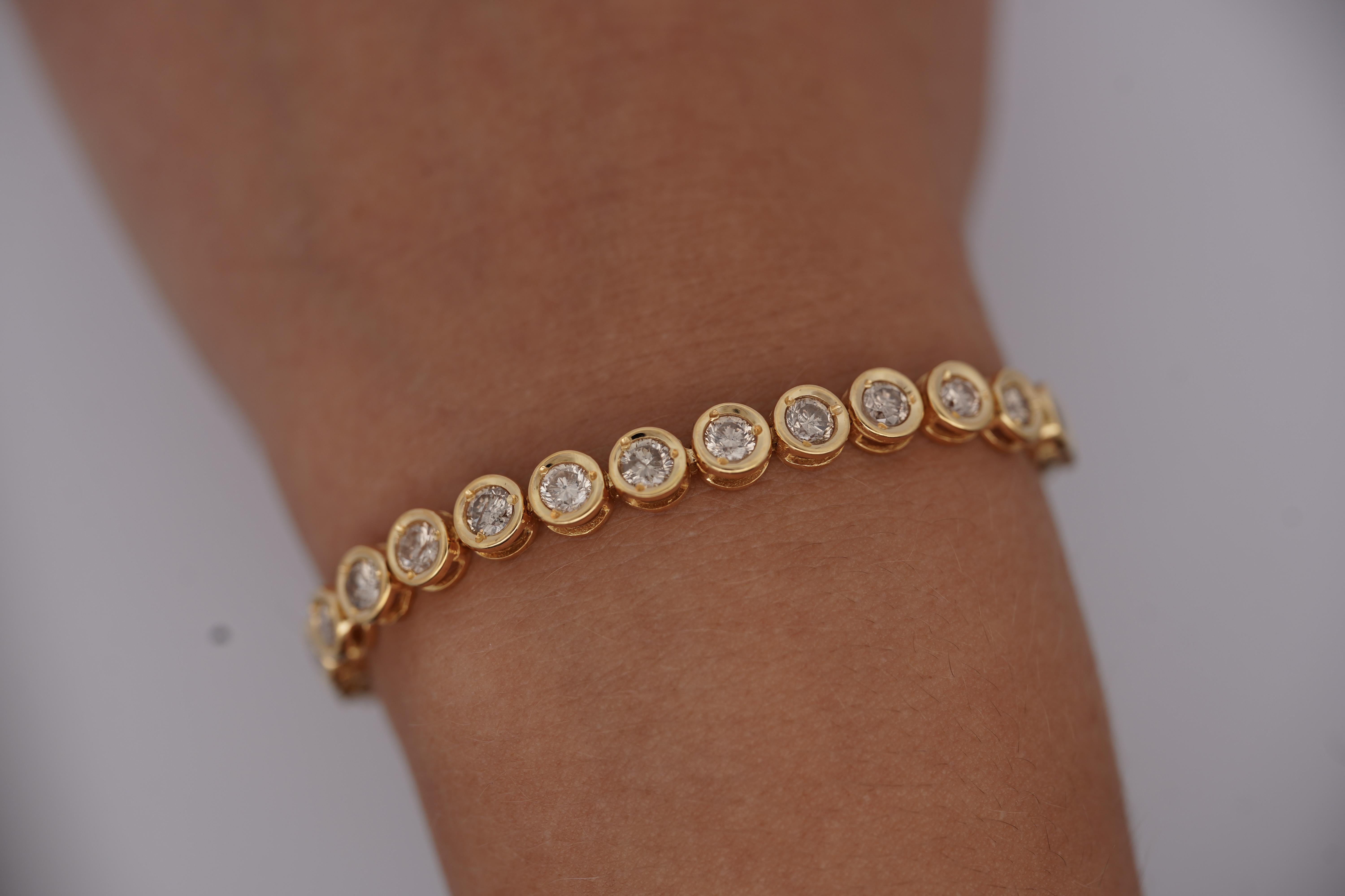 5 Carat TW Diamond Bezel Set Tennis Bracelet en or jaune 18k 7