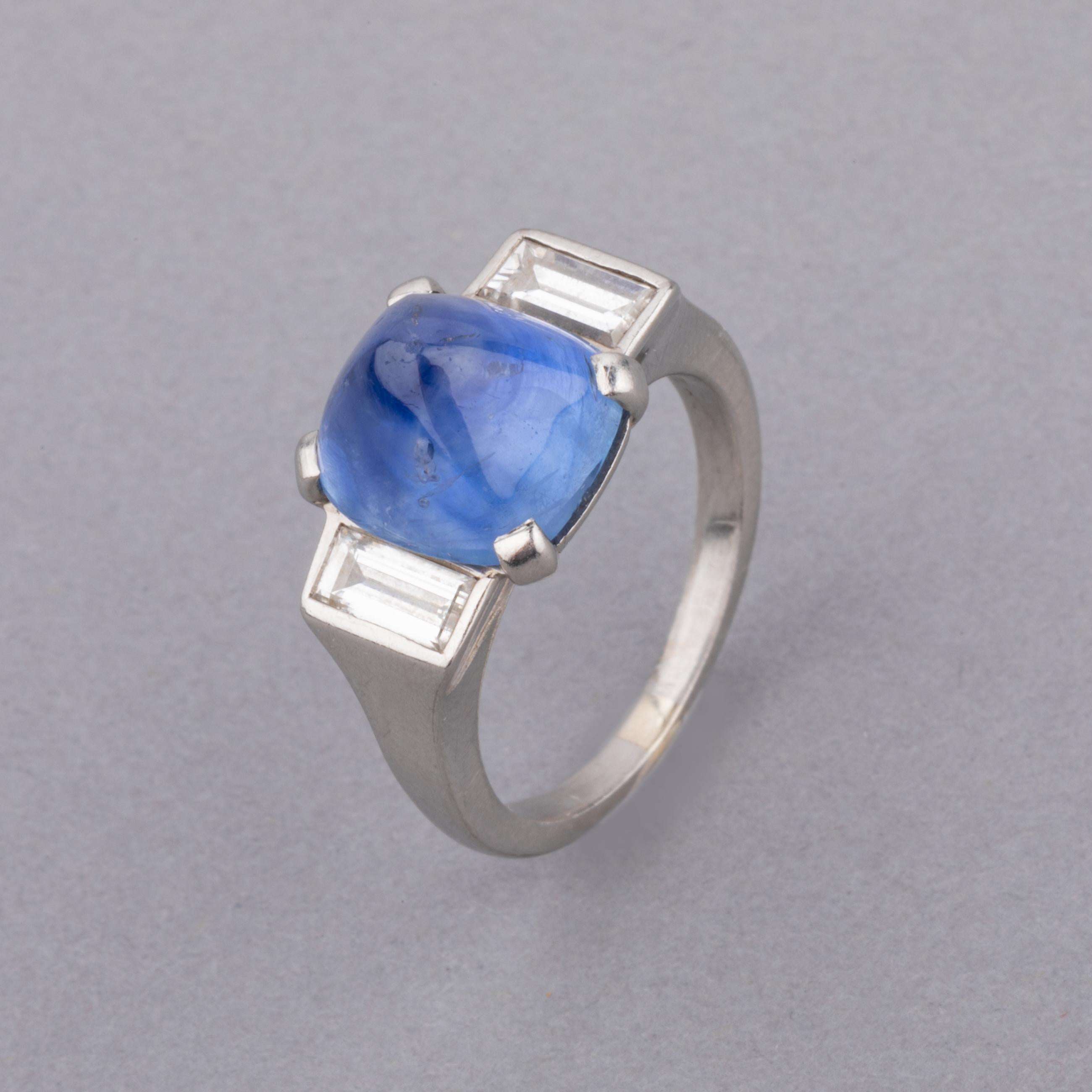 Cabochon 5 Carats Ceylan Sapphire and Diamonds Art Deco Ring by Mauboussin For Sale