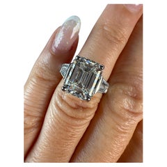 5 carats Diamond engagement ring platinum Emerald Diamond ring
